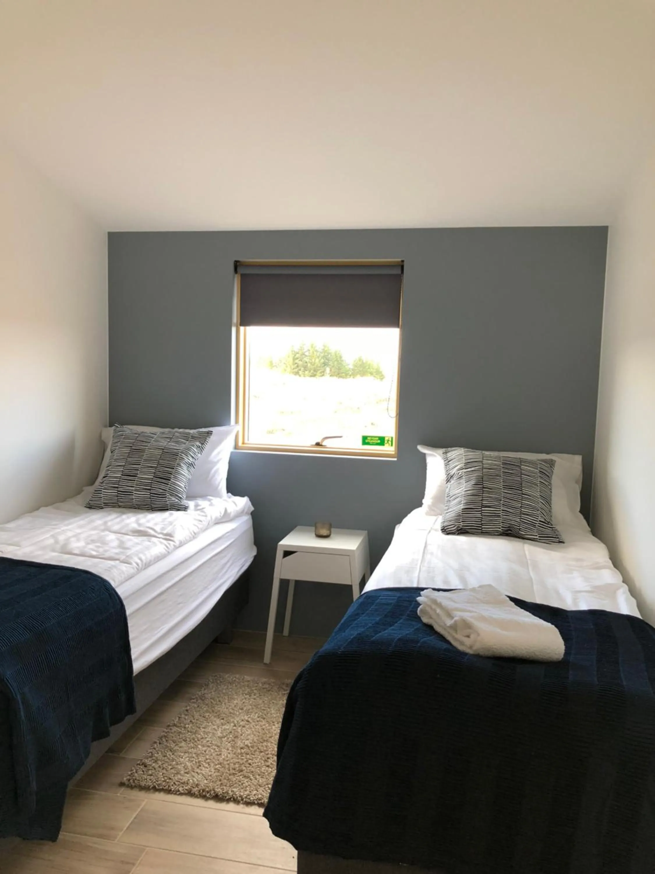 Bed in Kerbyggd: Luxury house and cottage in golden circle