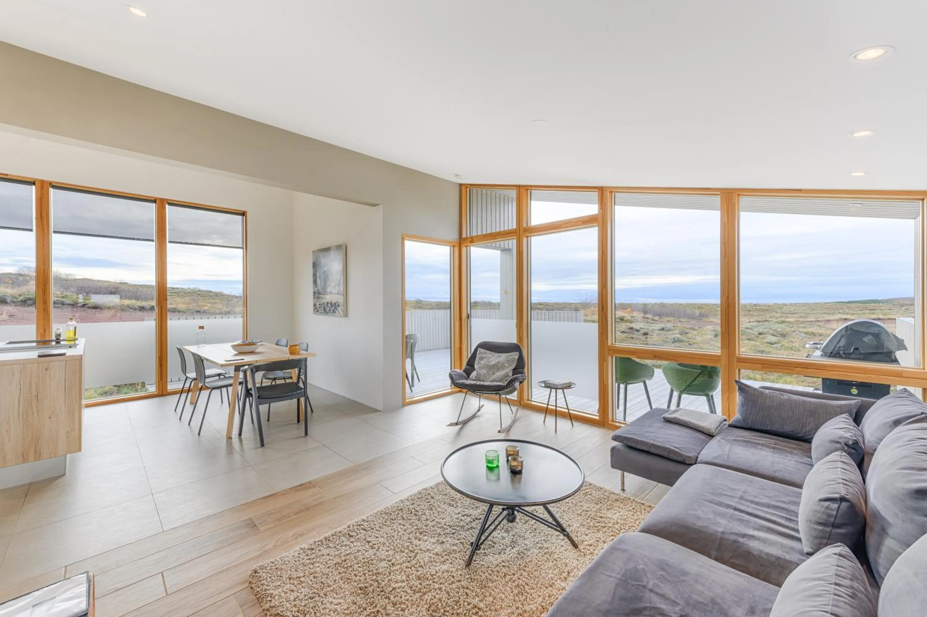 Living room in Kerbyggd: Luxury house and cottage in golden circle