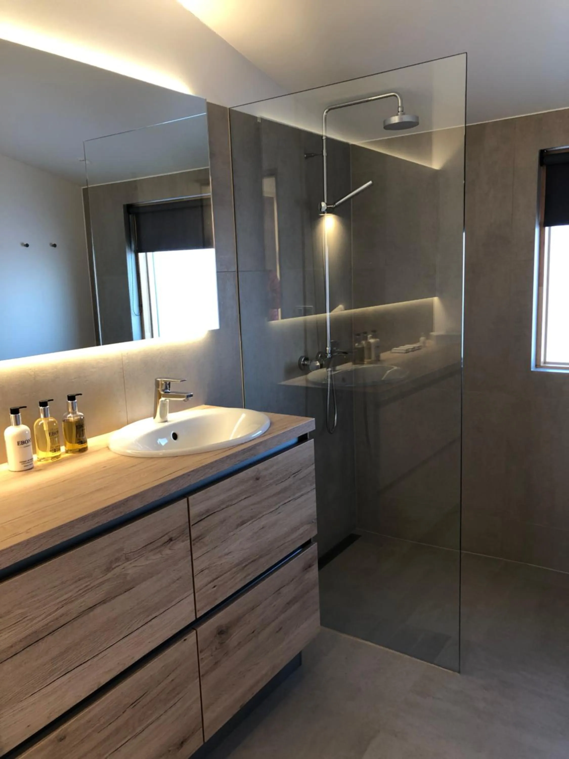 Kerbyggd: Luxury house and cottage in golden circle