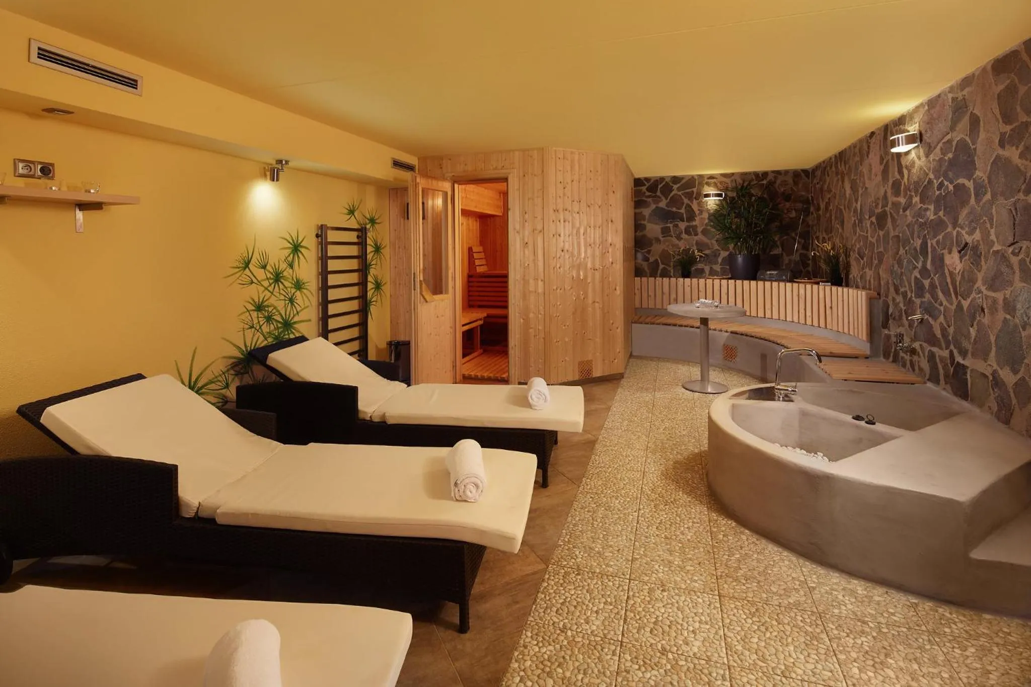 Sauna in JBX Resort Hotel Albatros