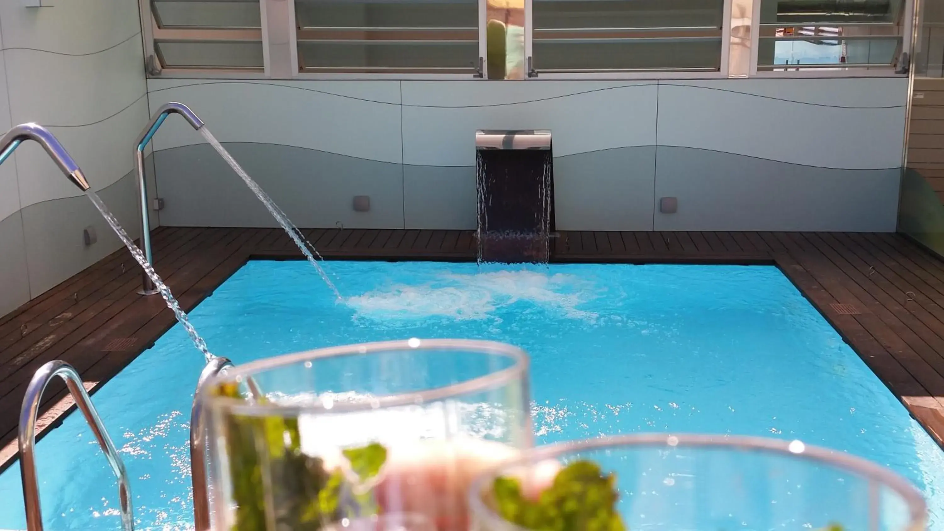 Swimming pool in Ako Suite Hotel Swimming pool in Ako Suite Hotel