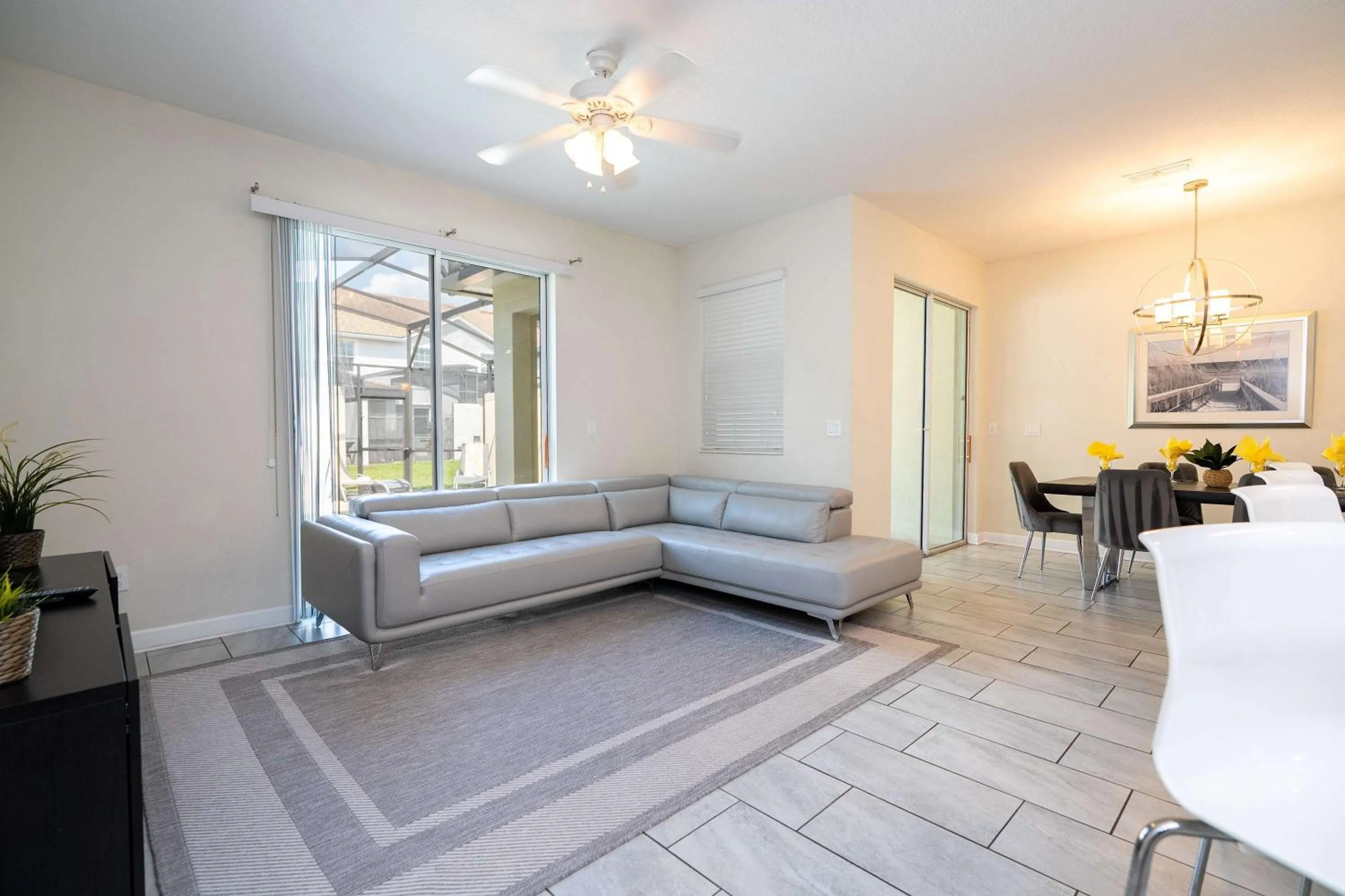 Family Friendly Four Bedrooms w/ Pool 4896