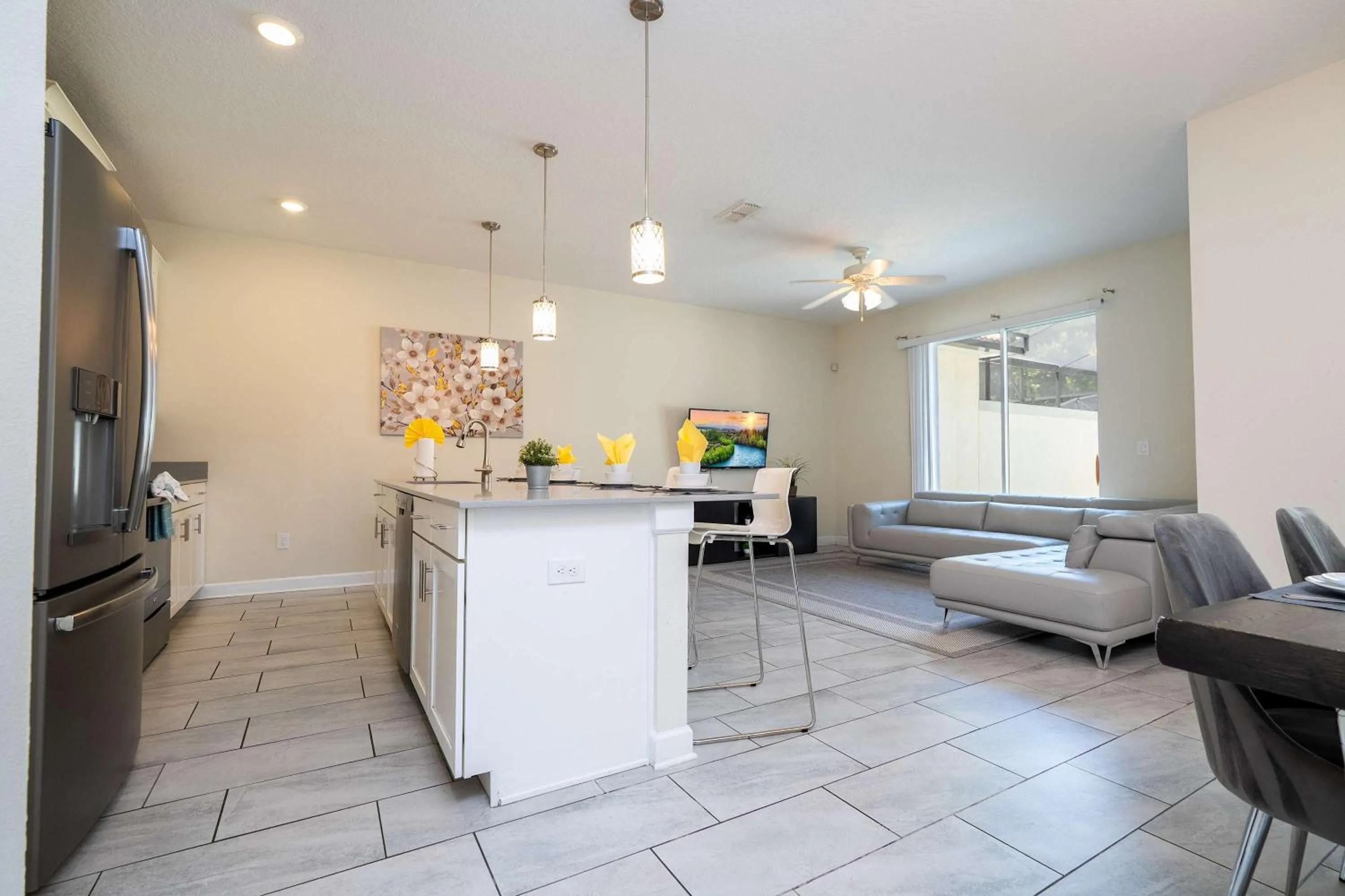 Family Friendly Four Bedrooms w/ Pool 4896