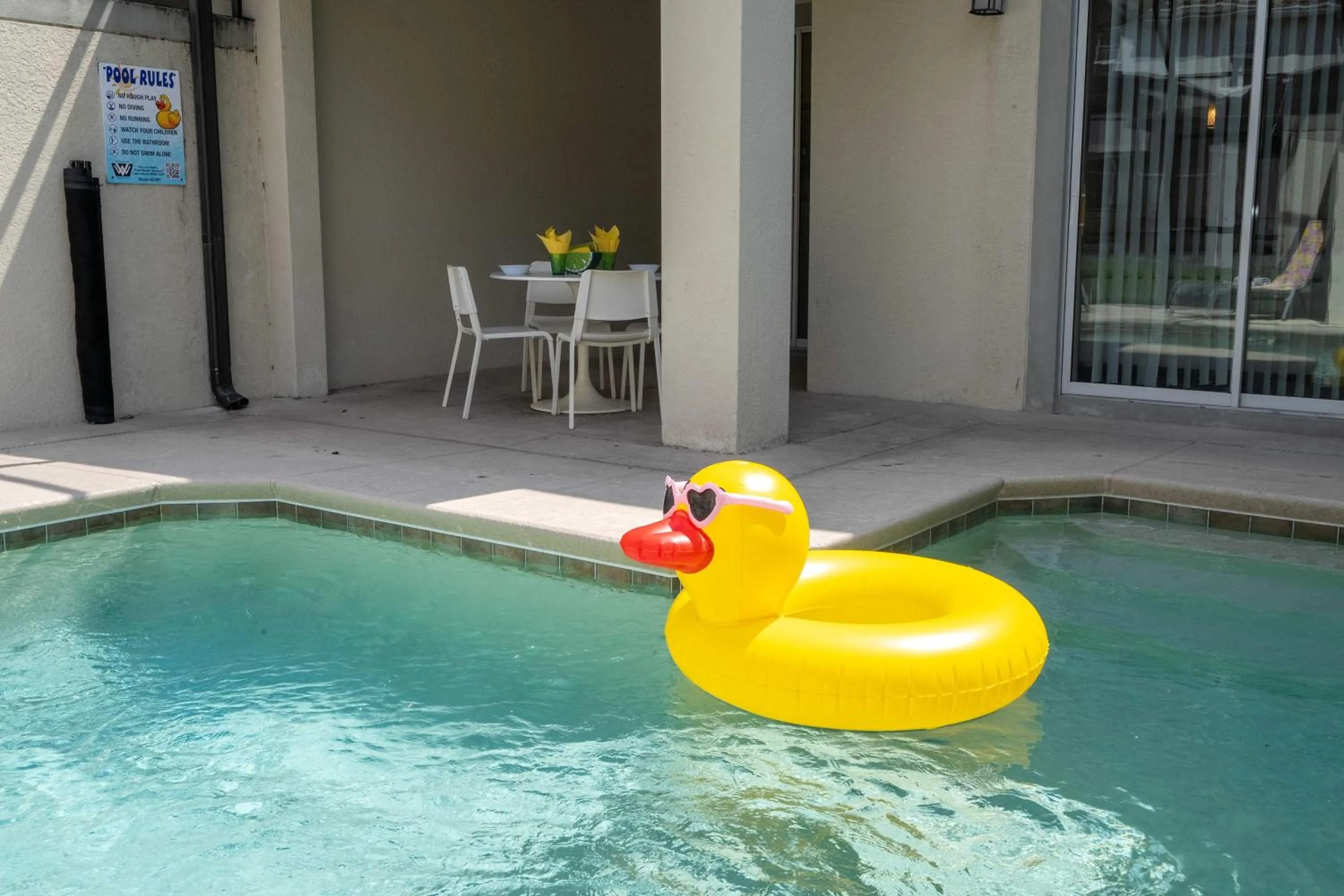 Family Friendly Four Bedrooms w/ Pool 4896