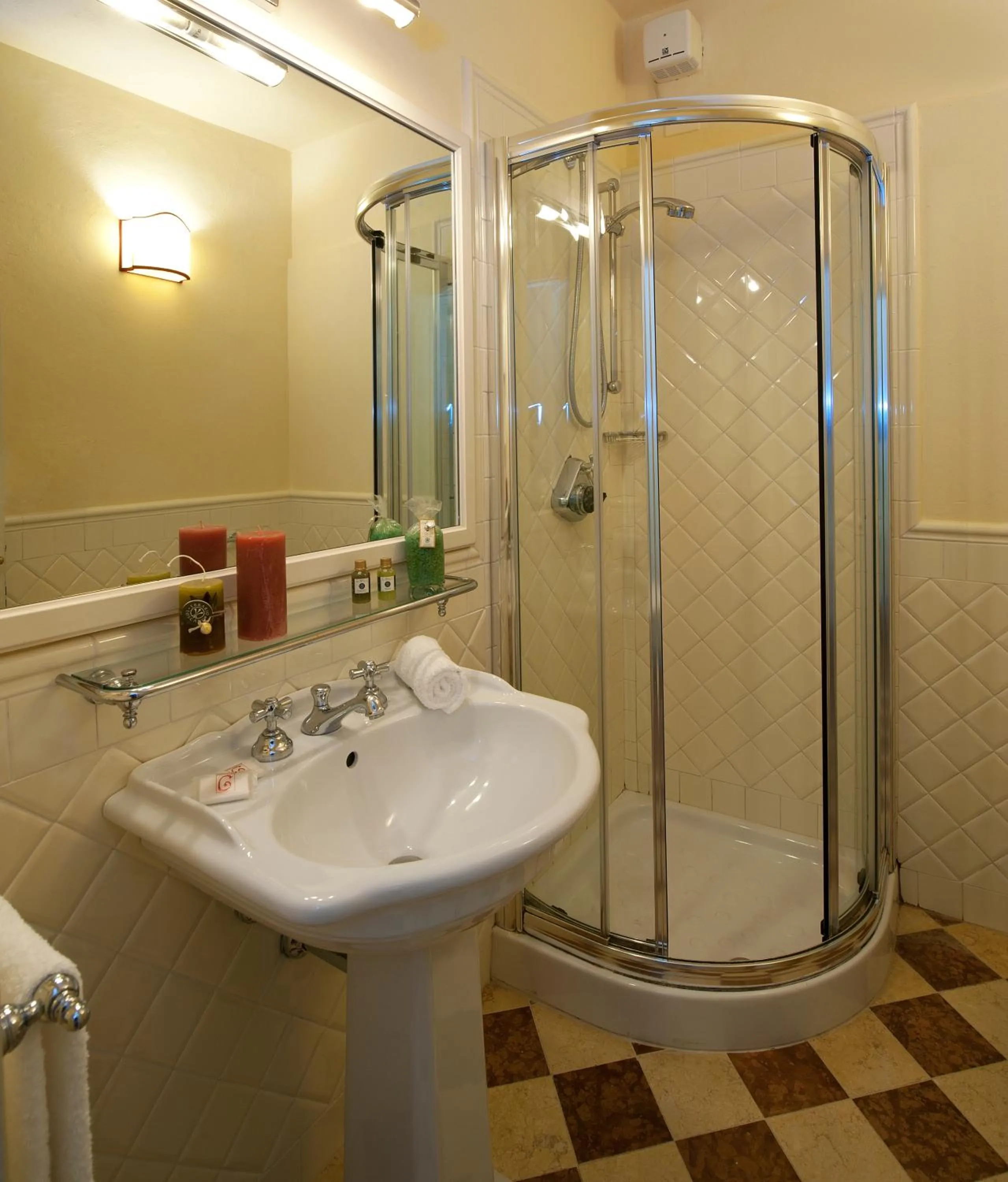 Bathroom in Castello Di Gargonza