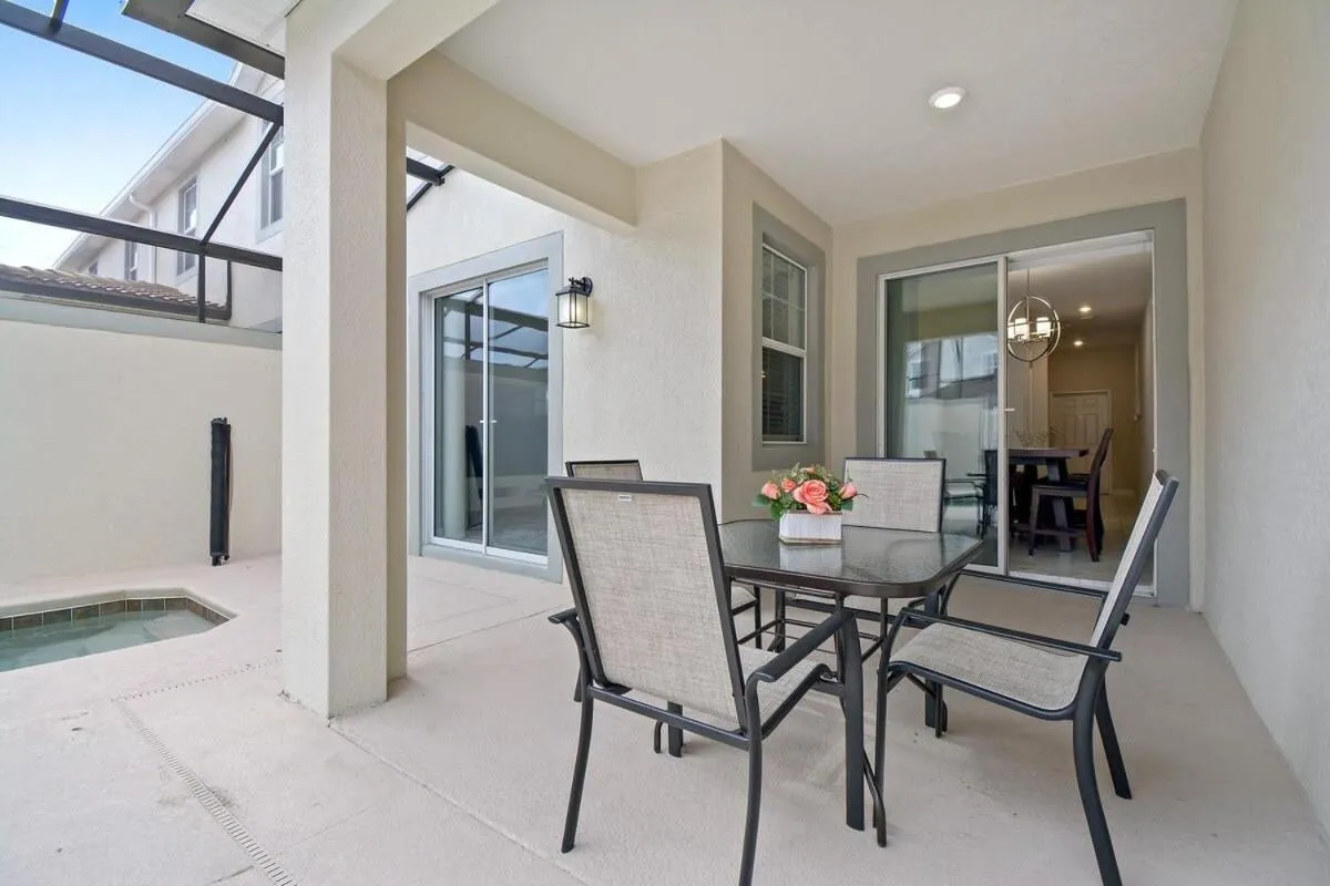 Four Bedrooms close to Disney w Pool 4898