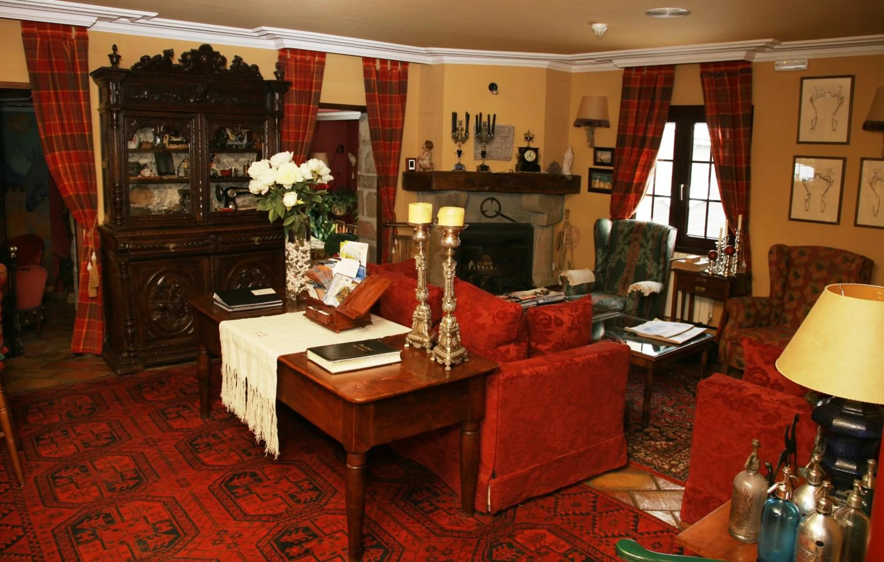 Lounge or bar in Hotel Almud