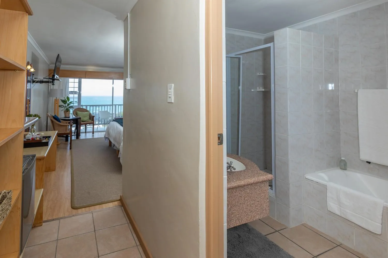 Shower in Aire del Mar Guest House
