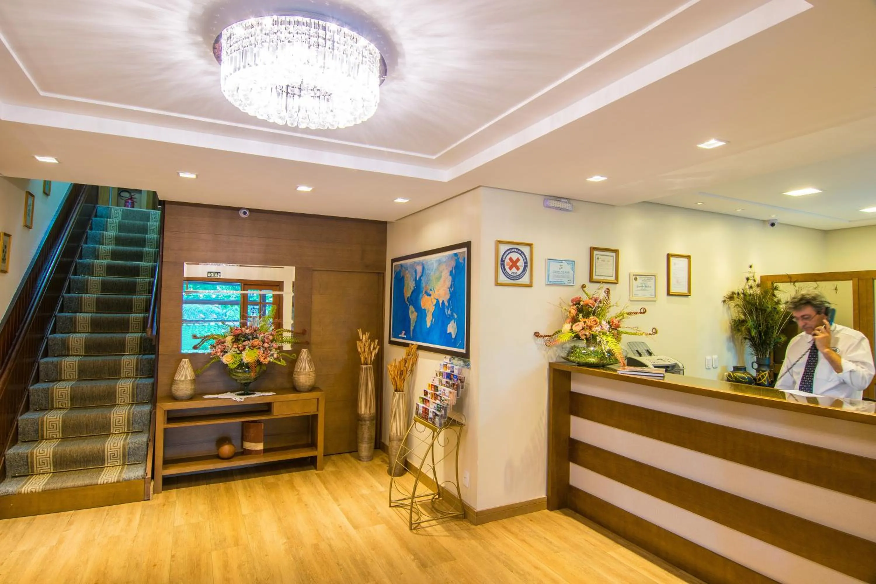 On-site shops in Hotel Azaleia