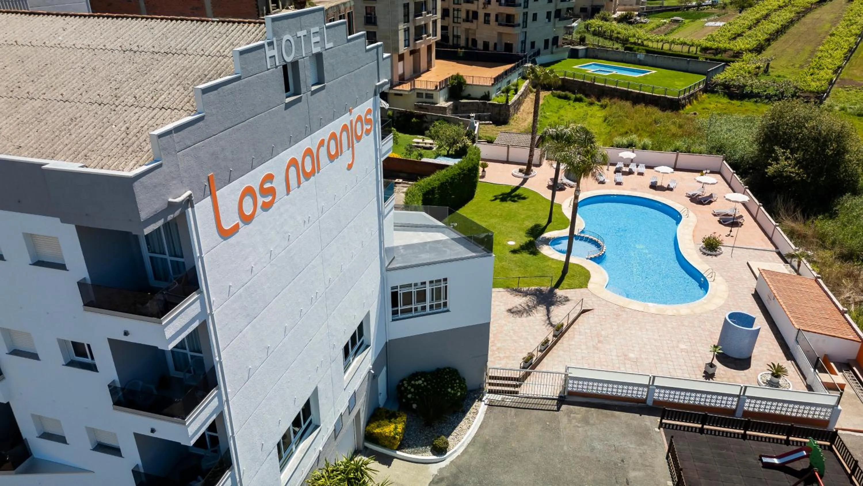 Swimming pool in Hotel Los Naranjos
