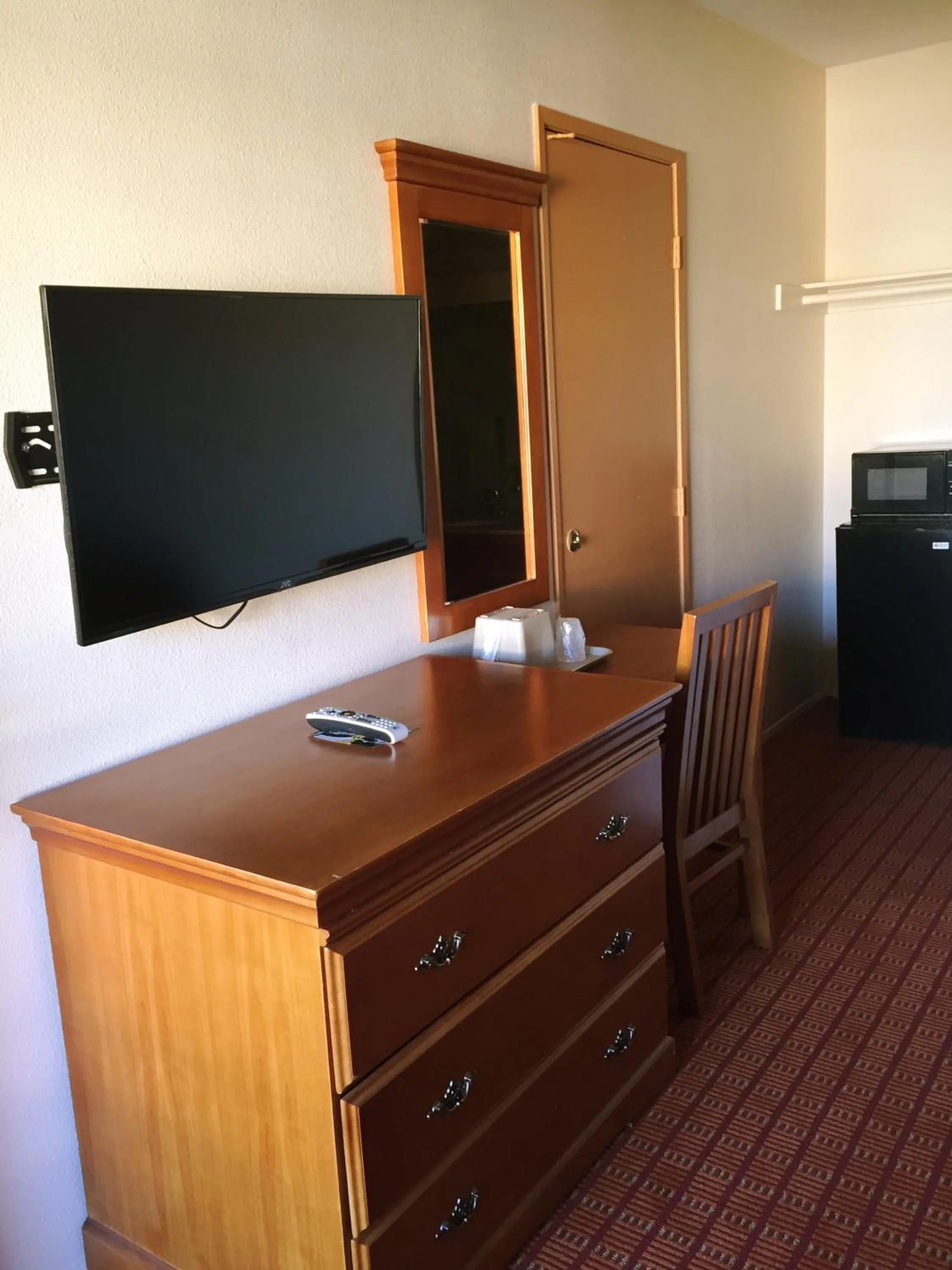 Bedroom in Harvey's Motel SDSU La Mesa San Diego