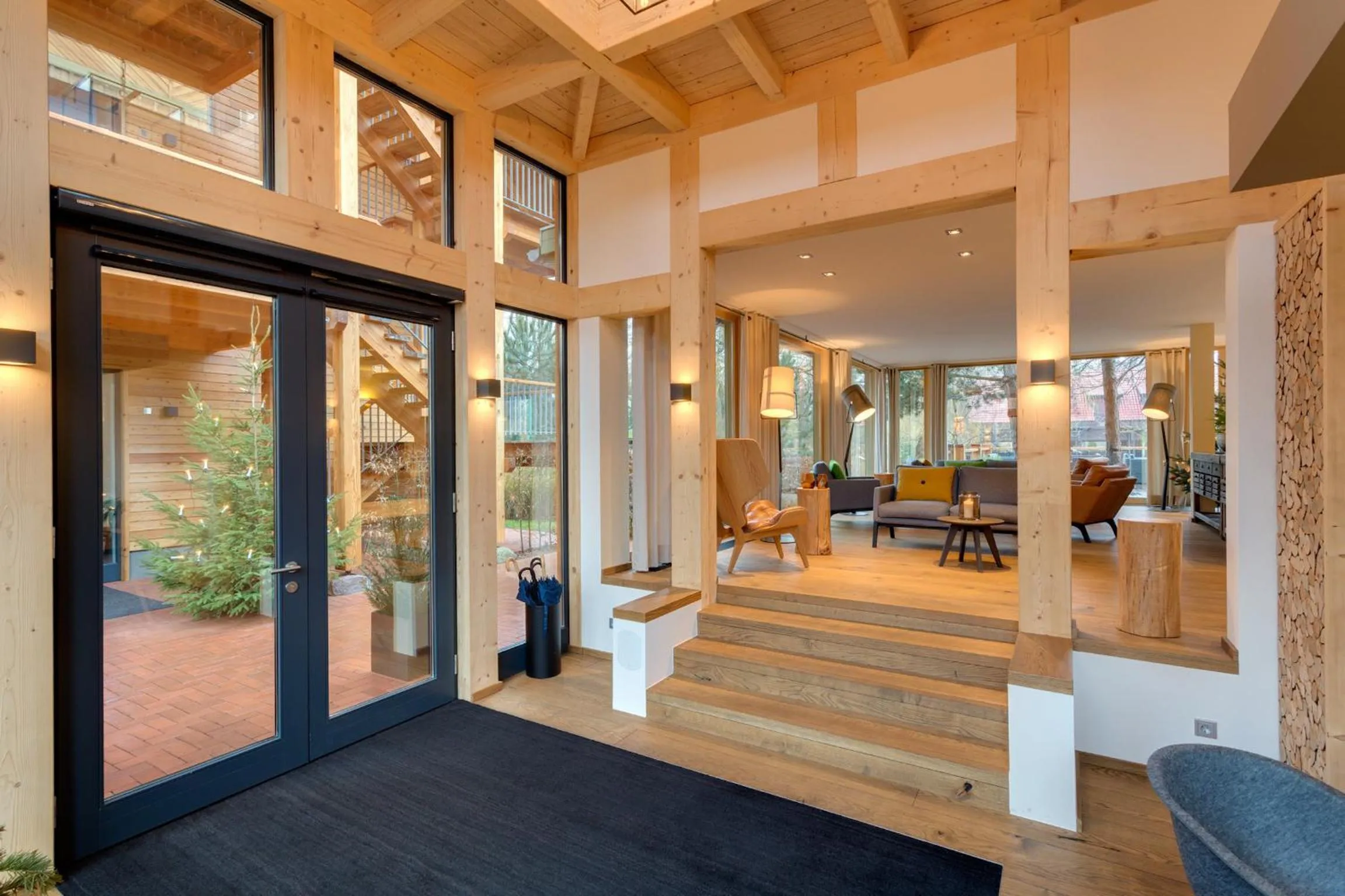 Lobby or reception in Hotel Strandhaus - Boutique Resort & Spa