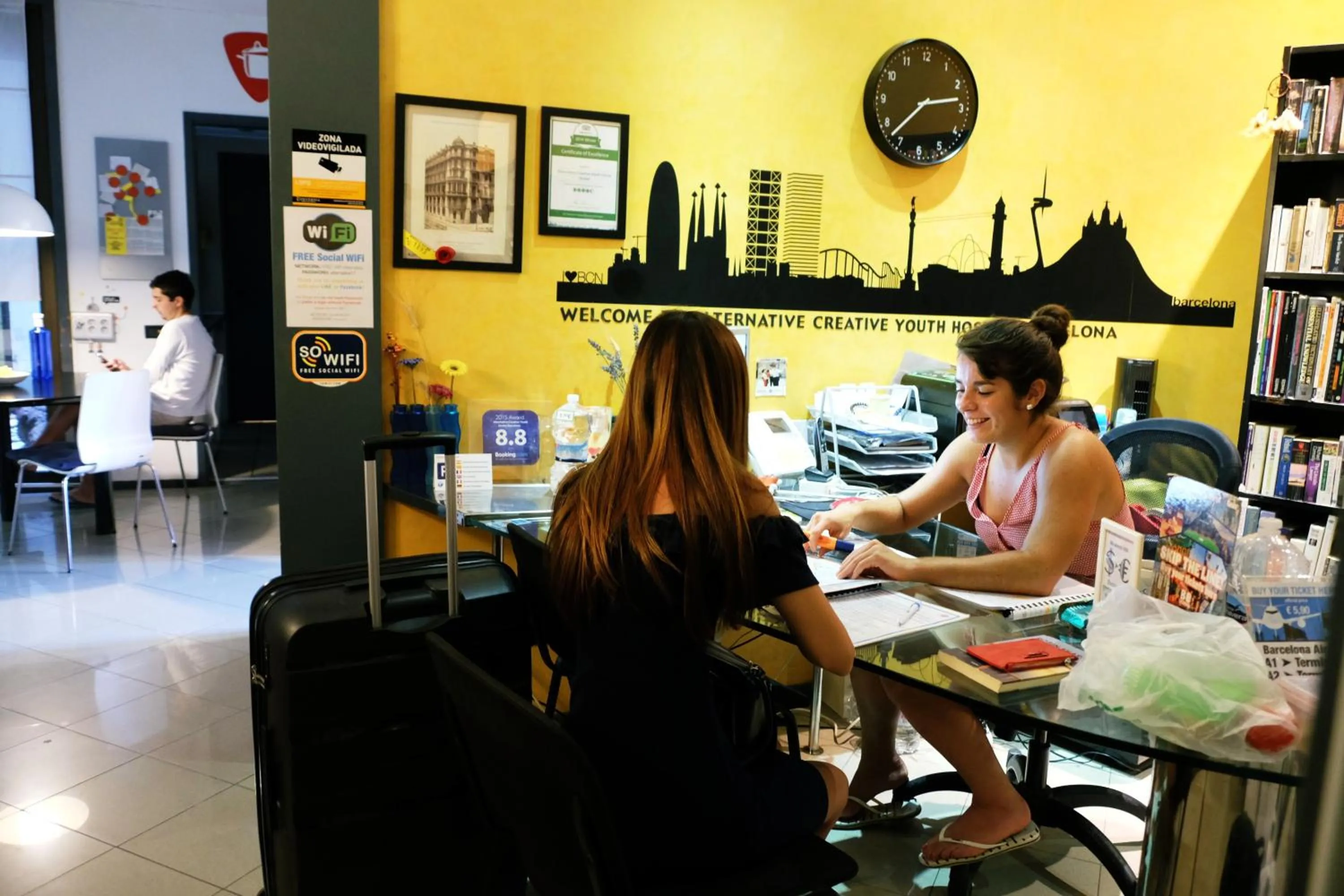 Alternative Creative Youth Hostel Barcelona