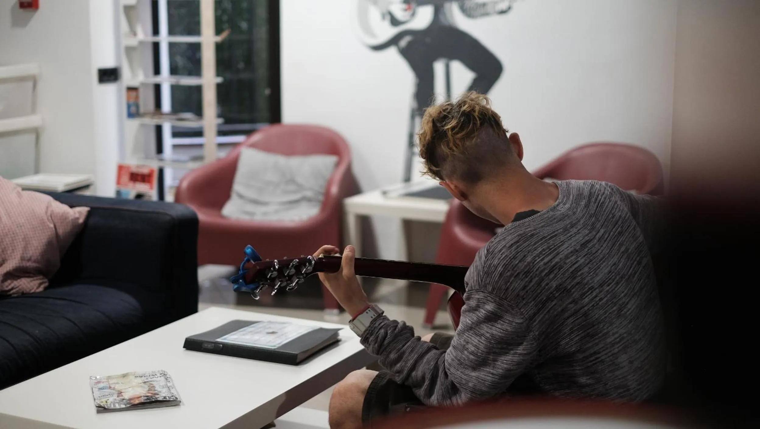 Guests in Alternative Creative Youth Hostel Barcelona