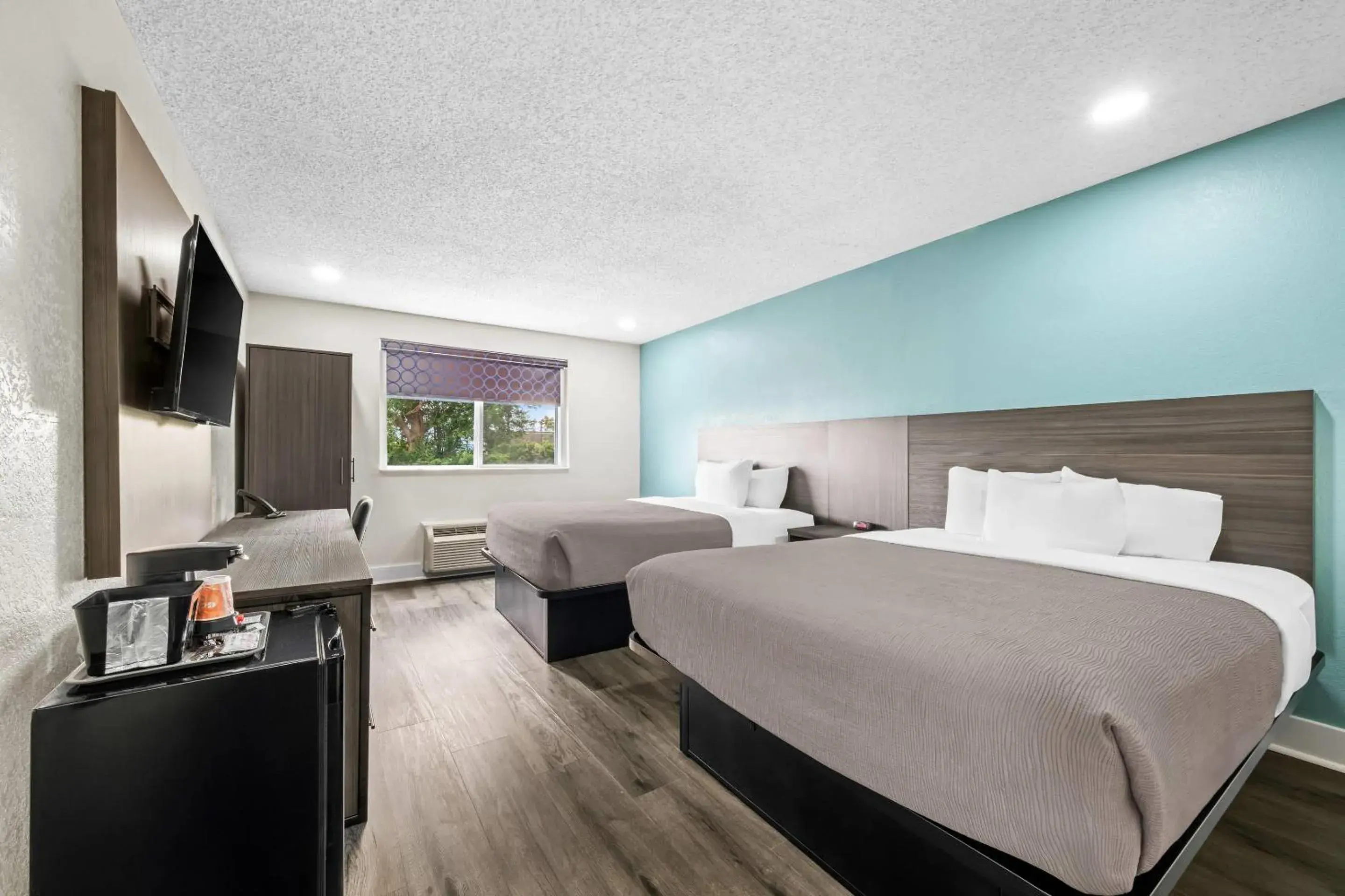 Bedroom, Bed in Quality Inn Bedroom, Bed in Quality Inn