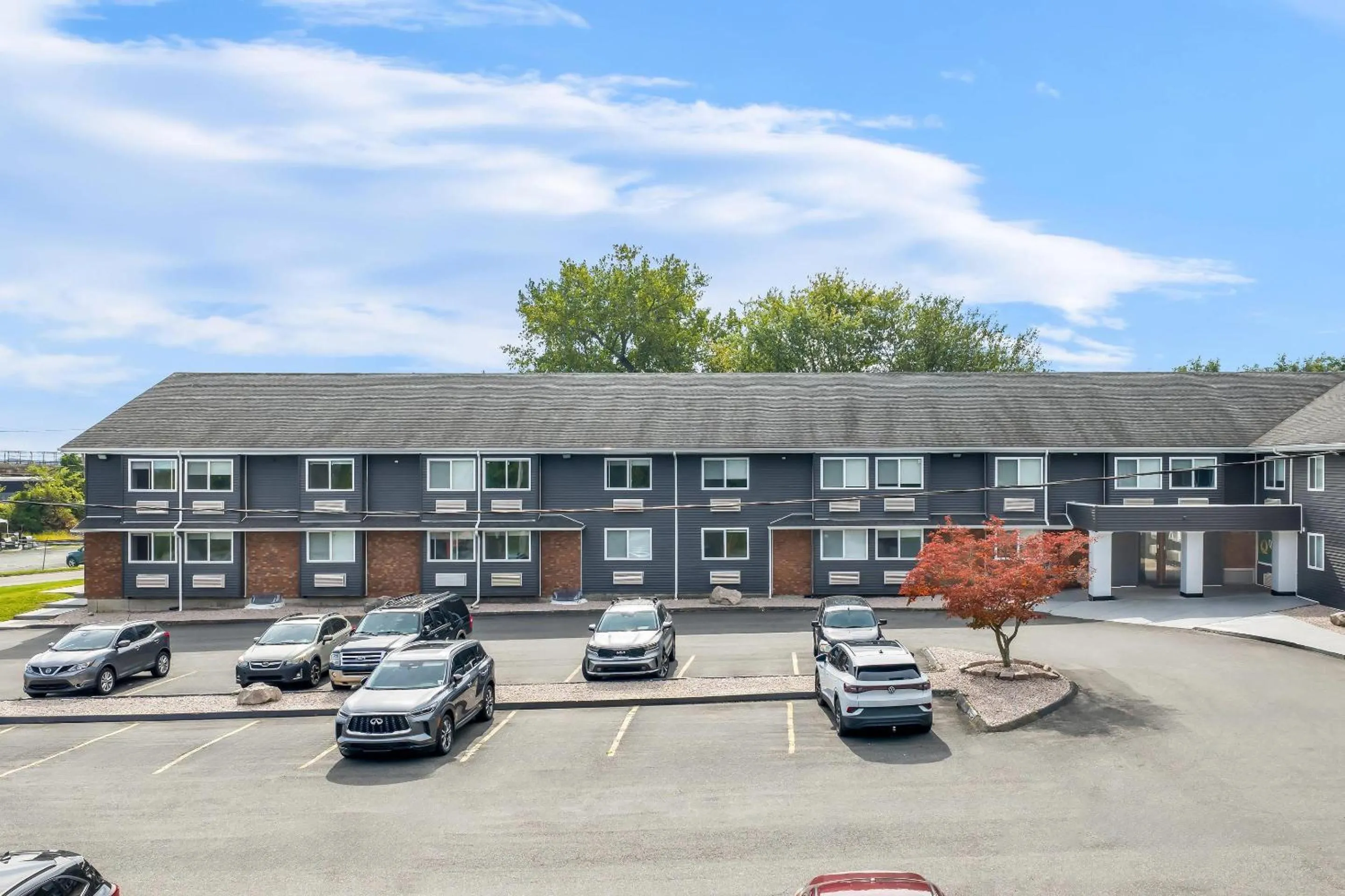 Property building in Quality Inn