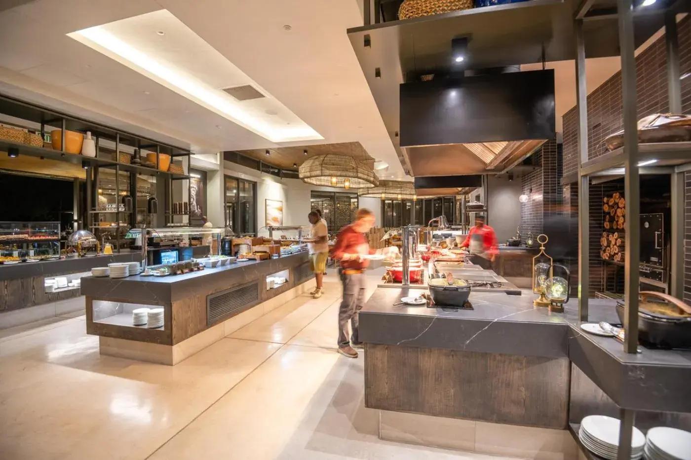 Restaurant/places to eat in Mokuti Etosha Restaurant/places to eat in Mokuti Etosha