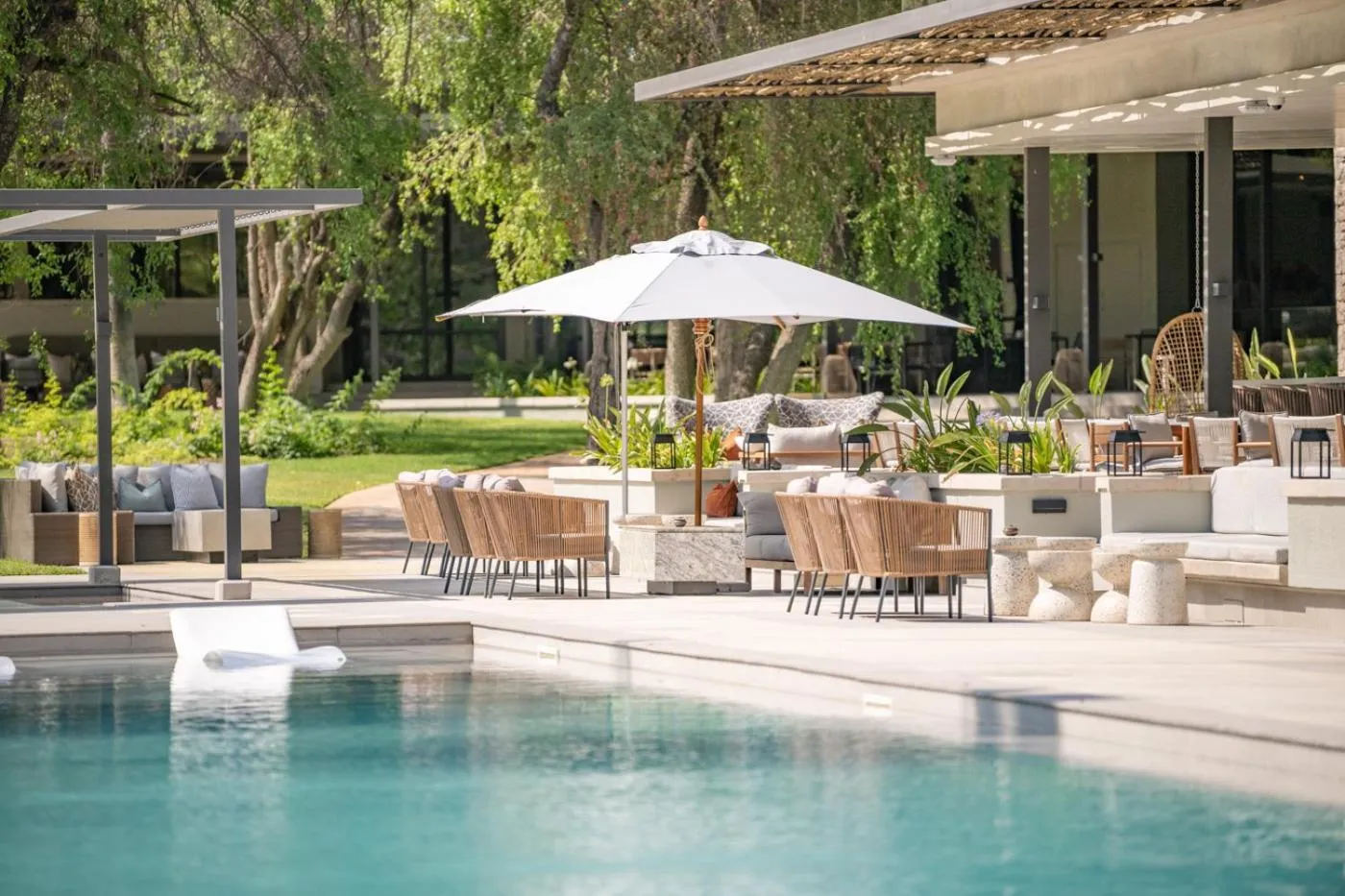Swimming pool in Mokuti Etosha