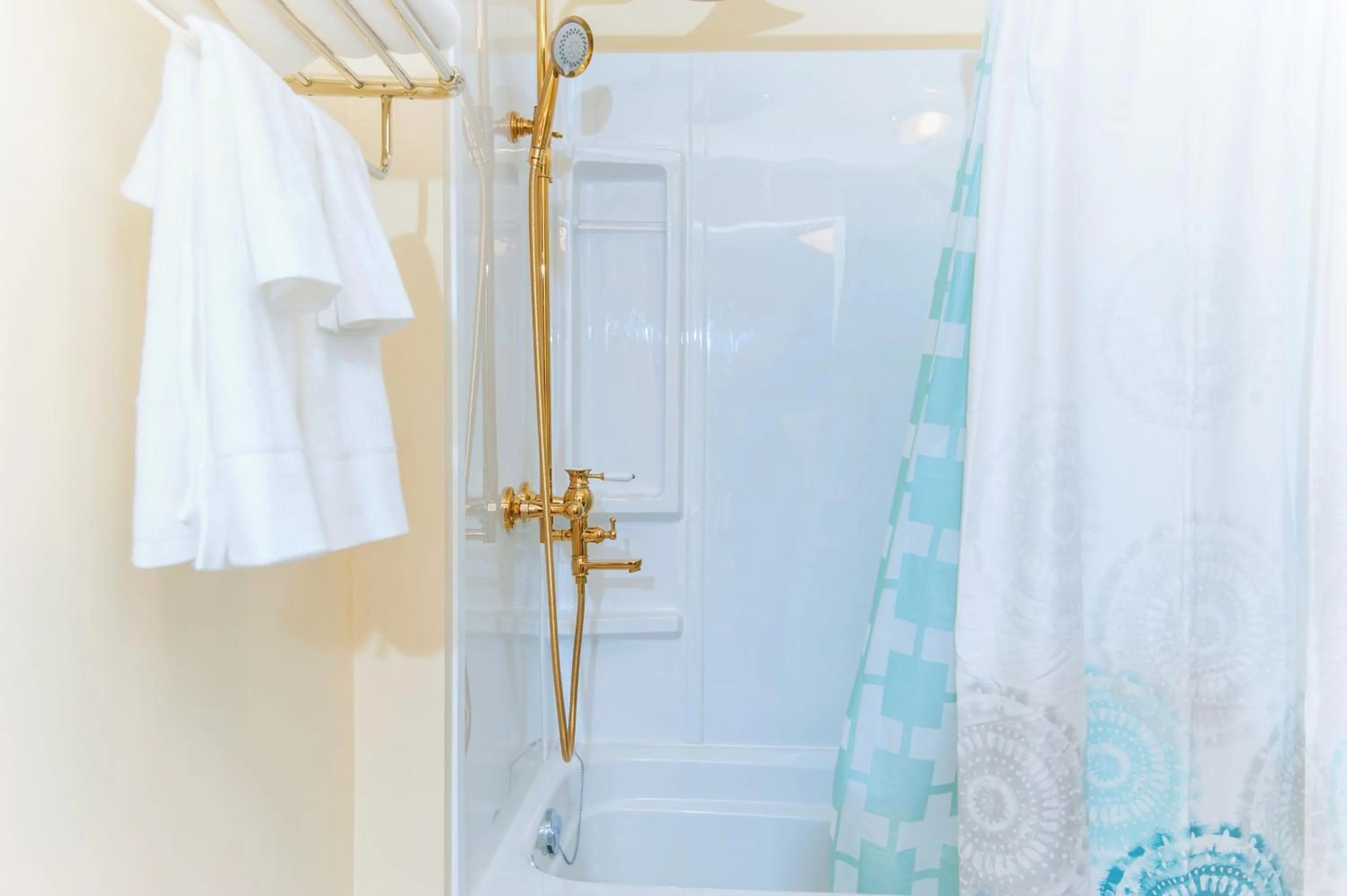 Bathroom in Prince inn