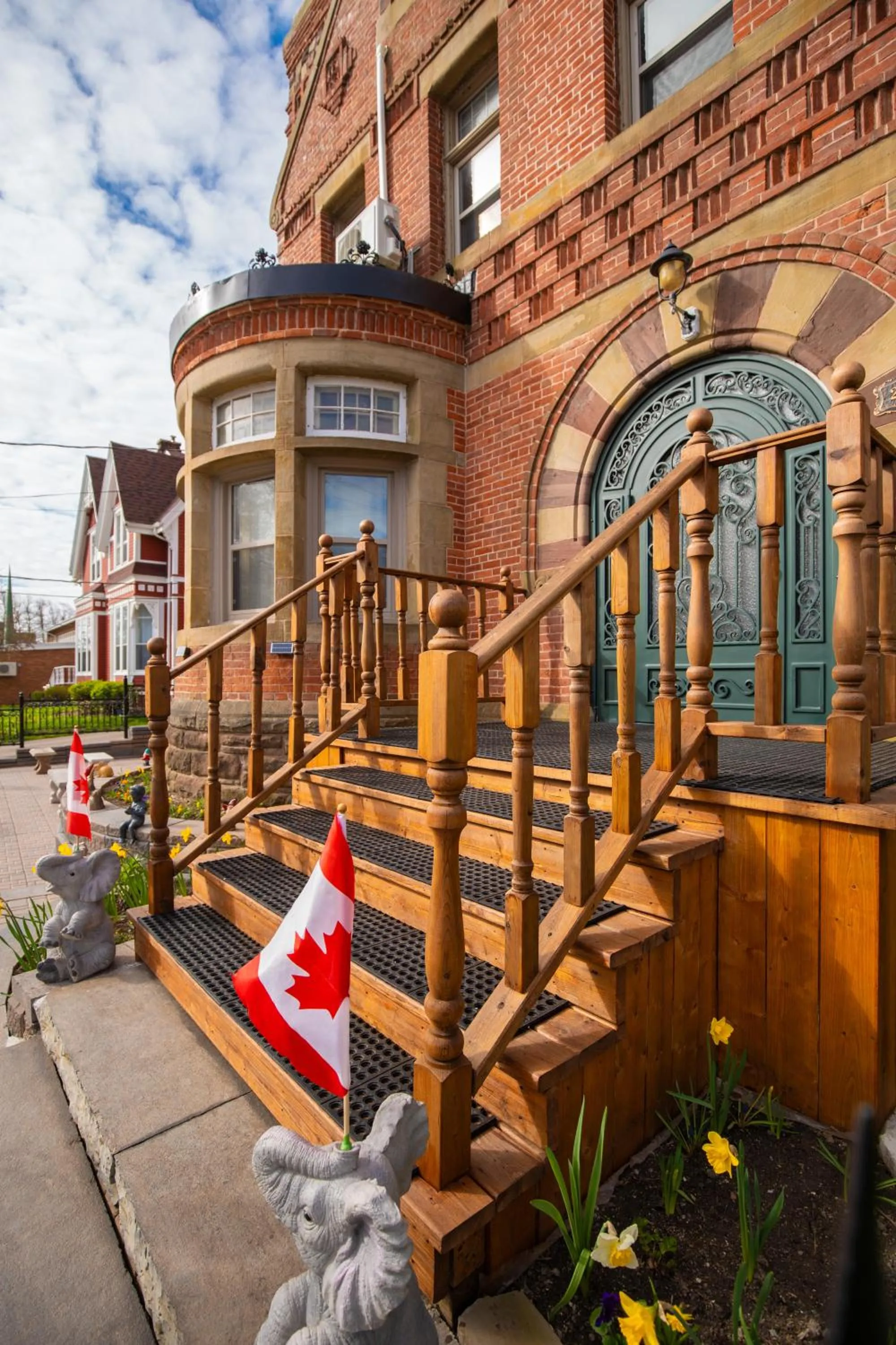 Property building in Prince inn