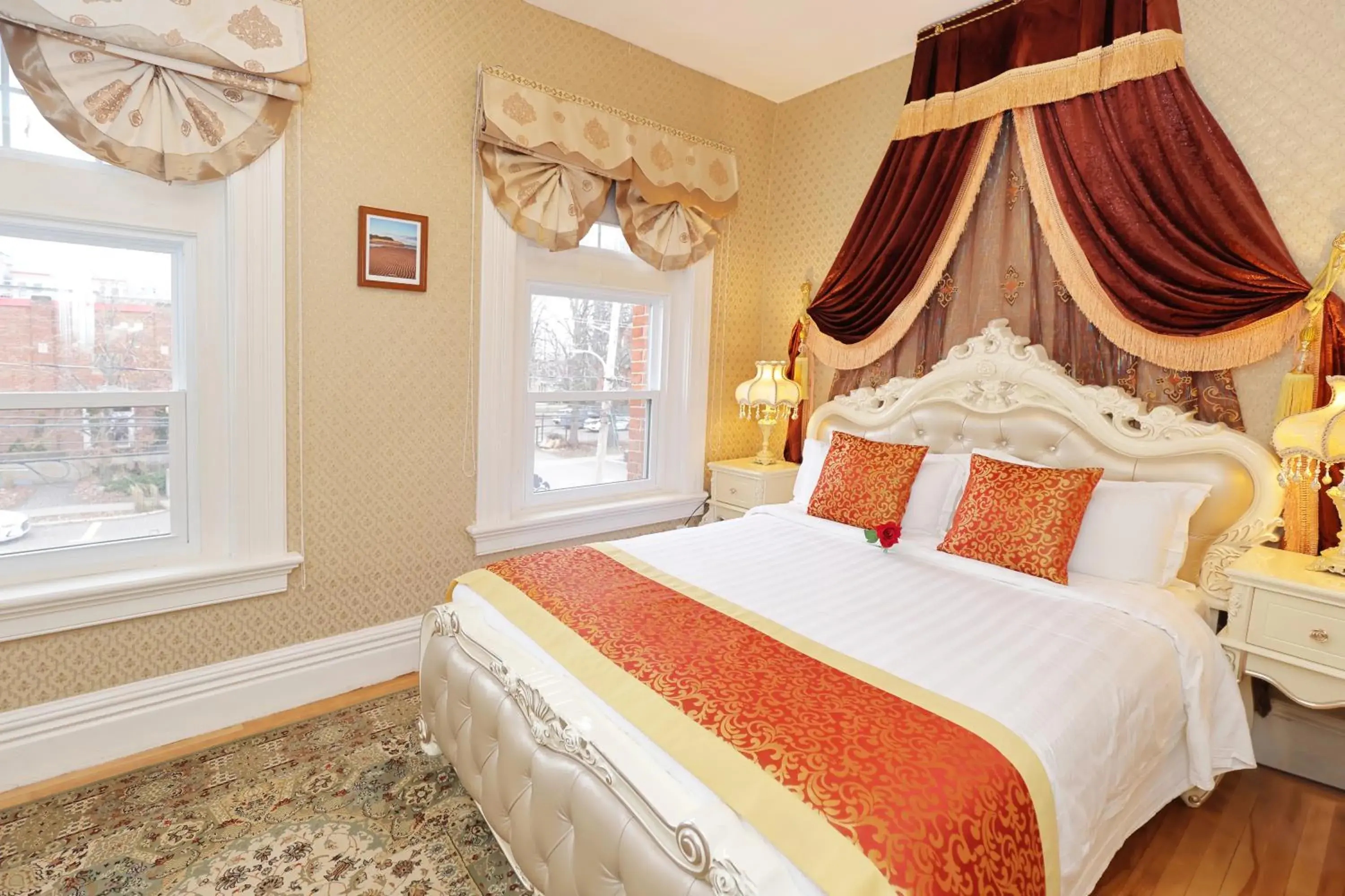 Deluxe Queen Room in Prince inn Deluxe Queen Room in Prince inn