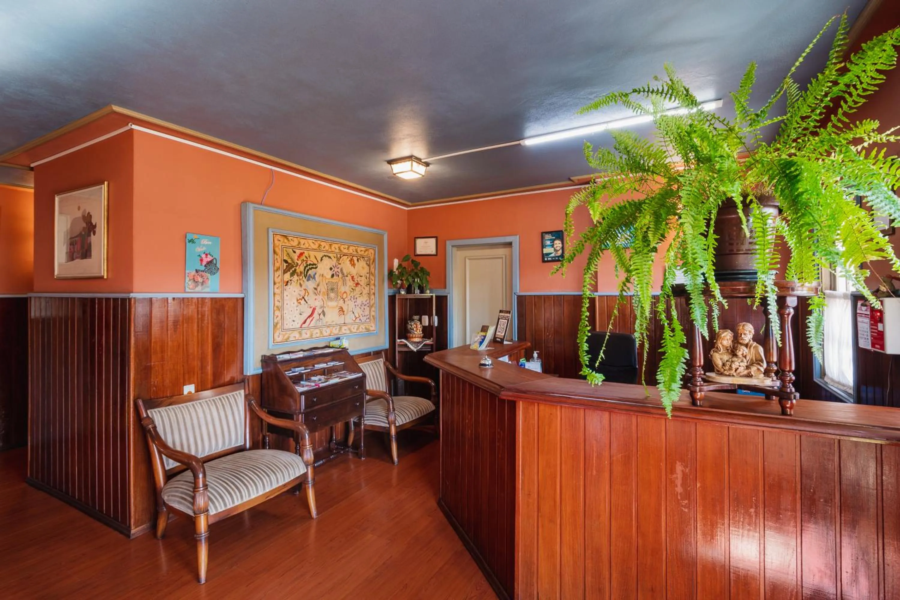 Lobby or reception in Pousada Casa Rosa