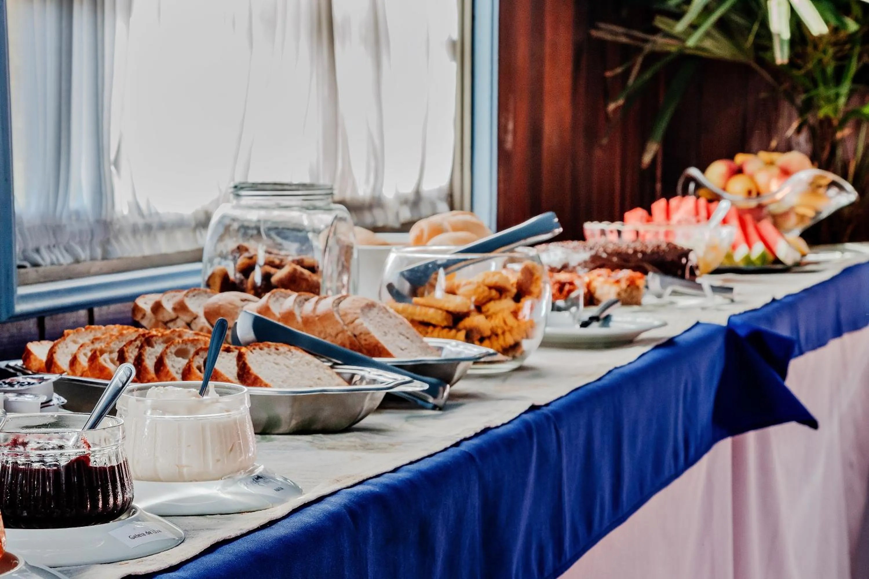 Breakfast in Pousada Casa Rosa