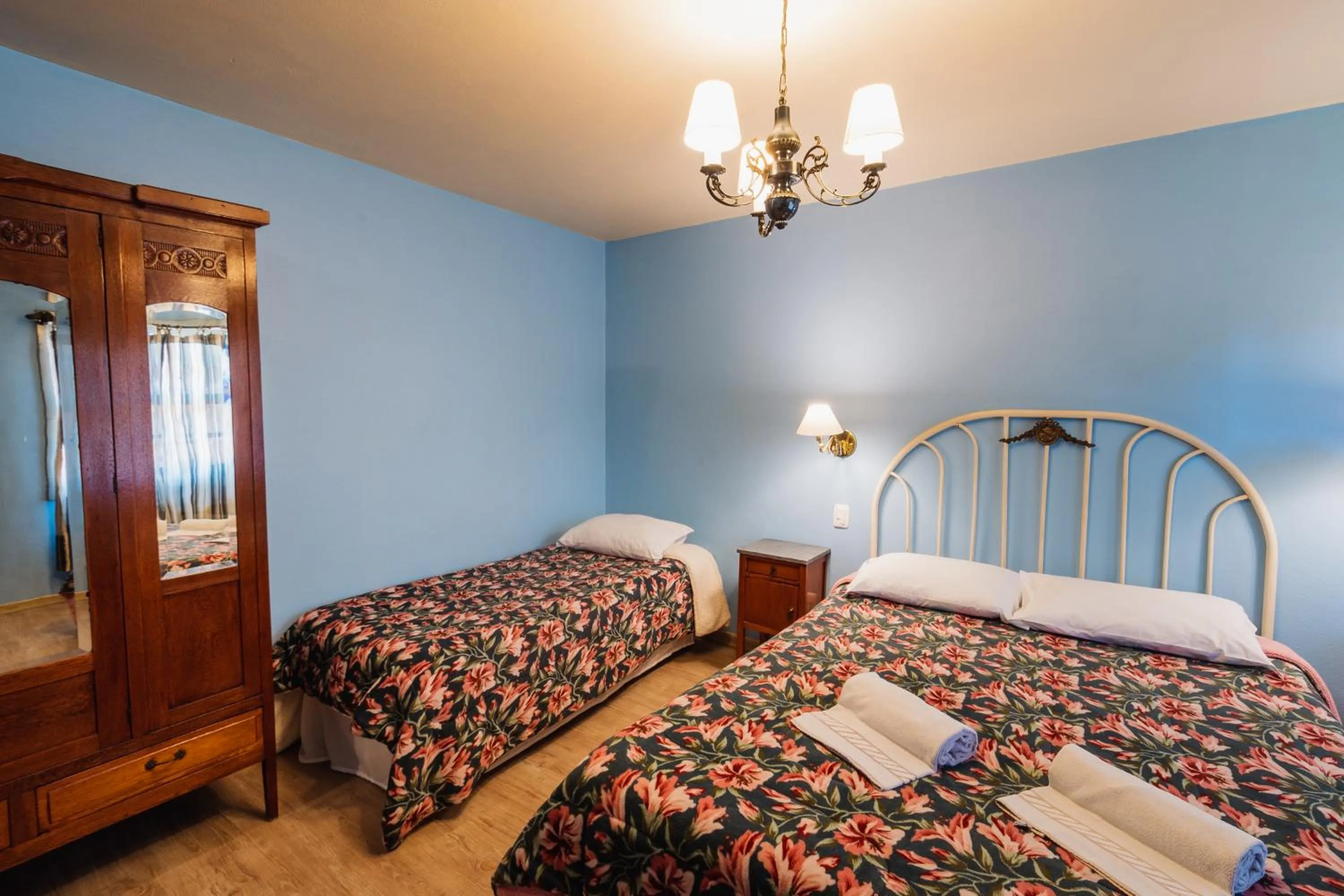 Bedroom, Bed in Pousada Casa Rosa