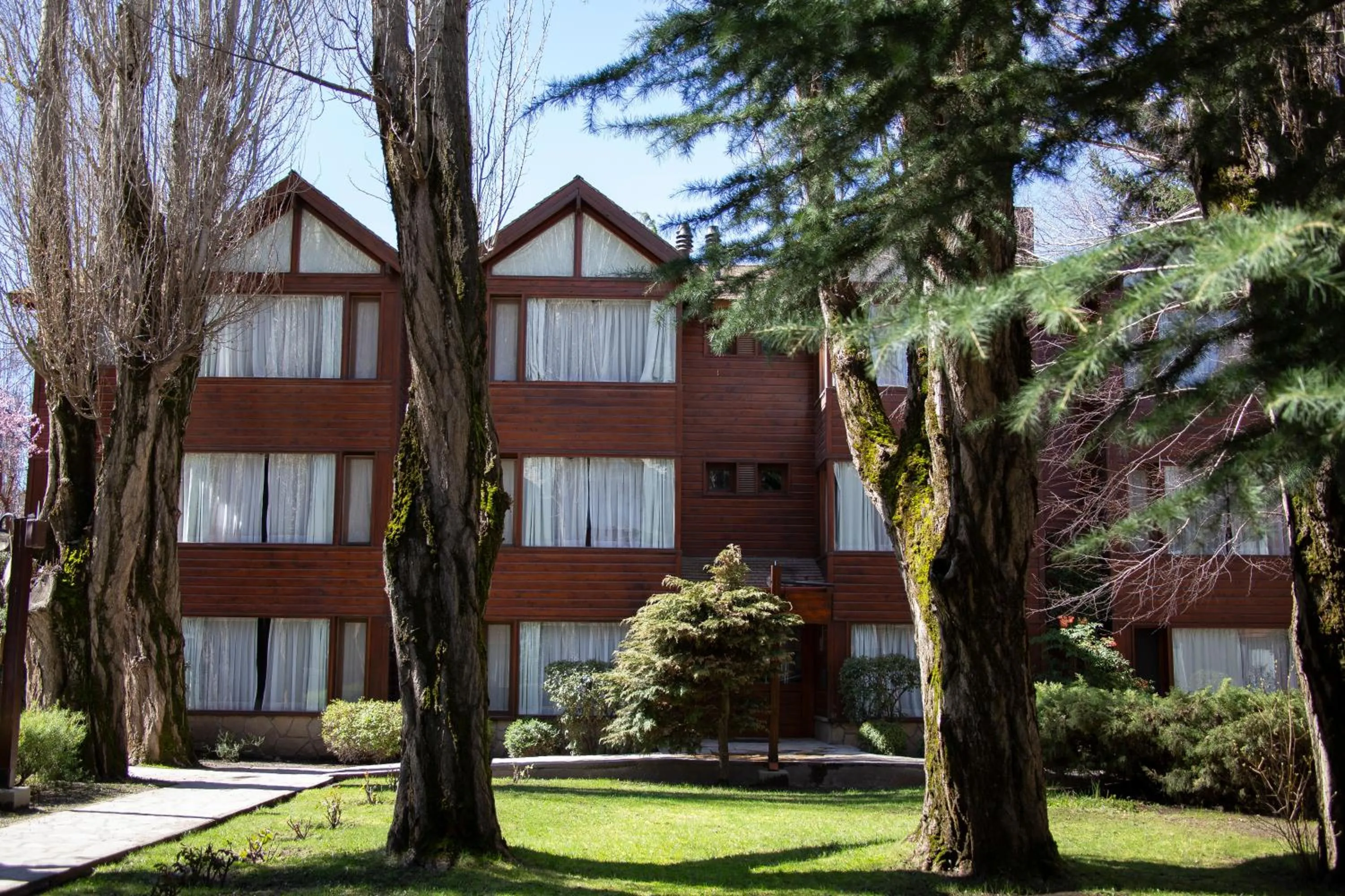 Facade/entrance in Rincón de los Andes Resort
