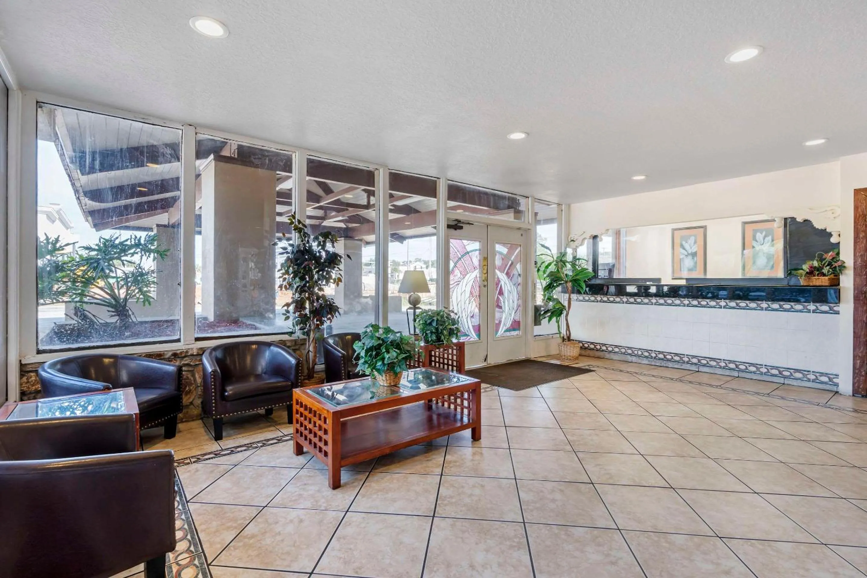 Lobby or reception in Rodeway Inn