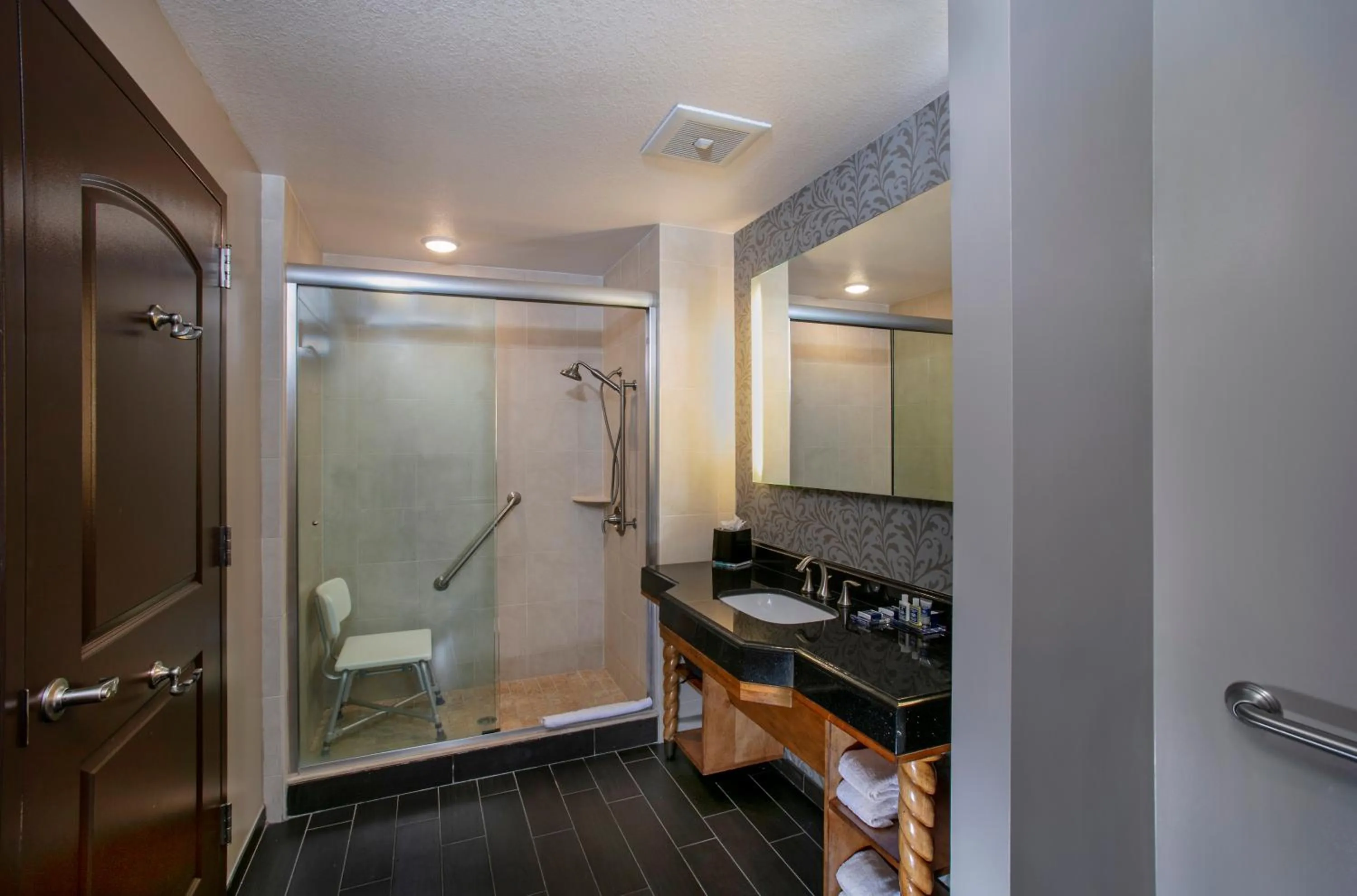 Bathroom in Wyndham Grand Orlando Resort Bonnet Creek