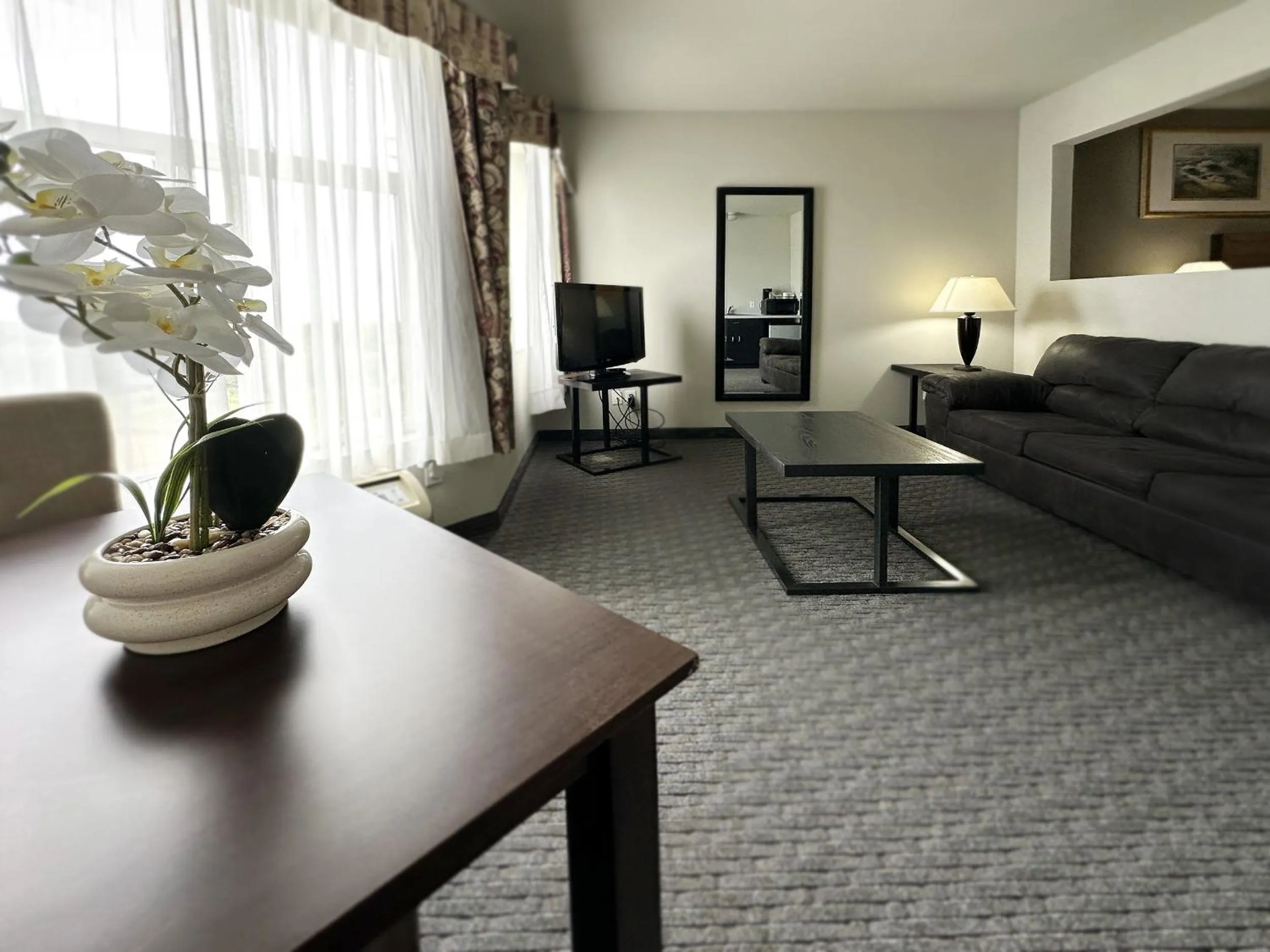 Bed in BayVue Hotel, Resort & Suites