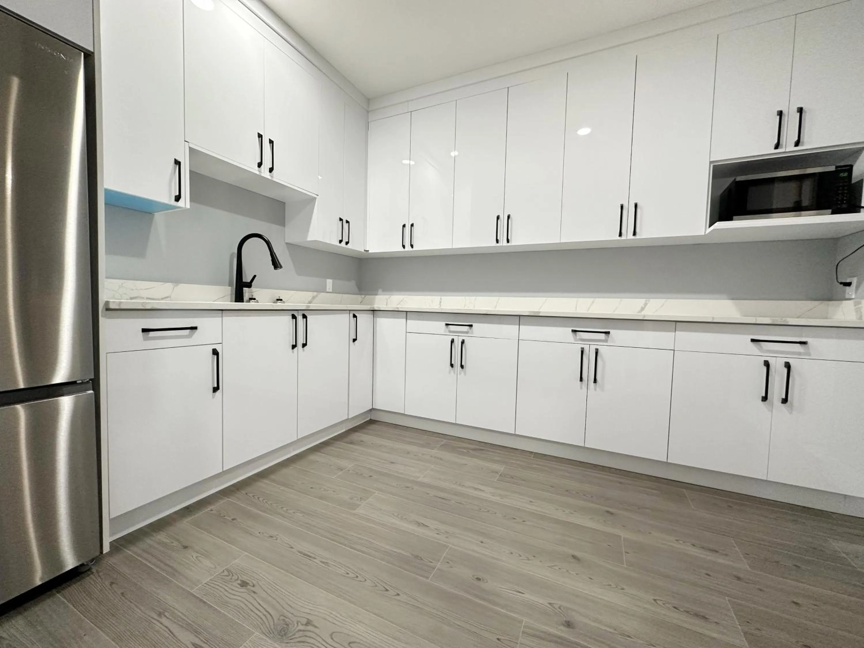 BayVue Hotel, Resort & Suites