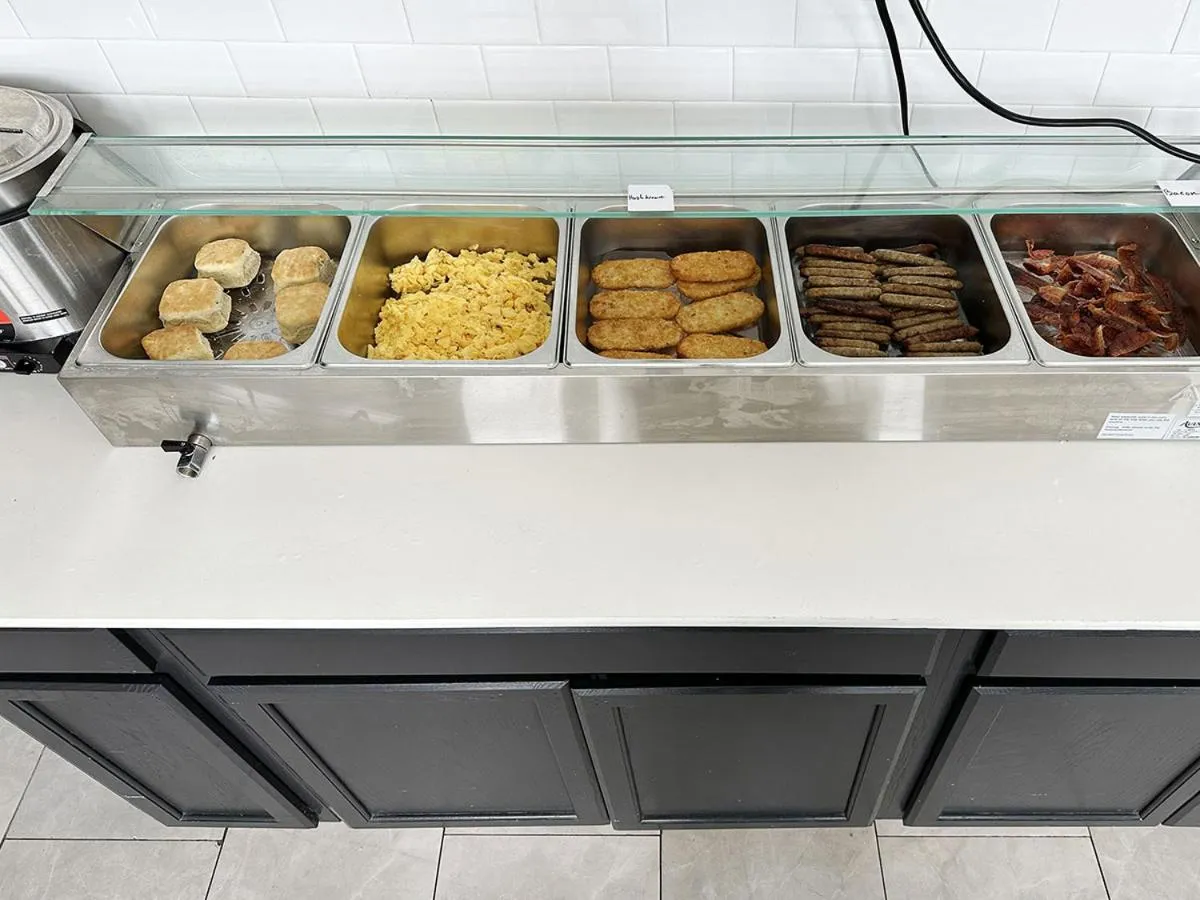 BayVue Hotel, Resort & Suites