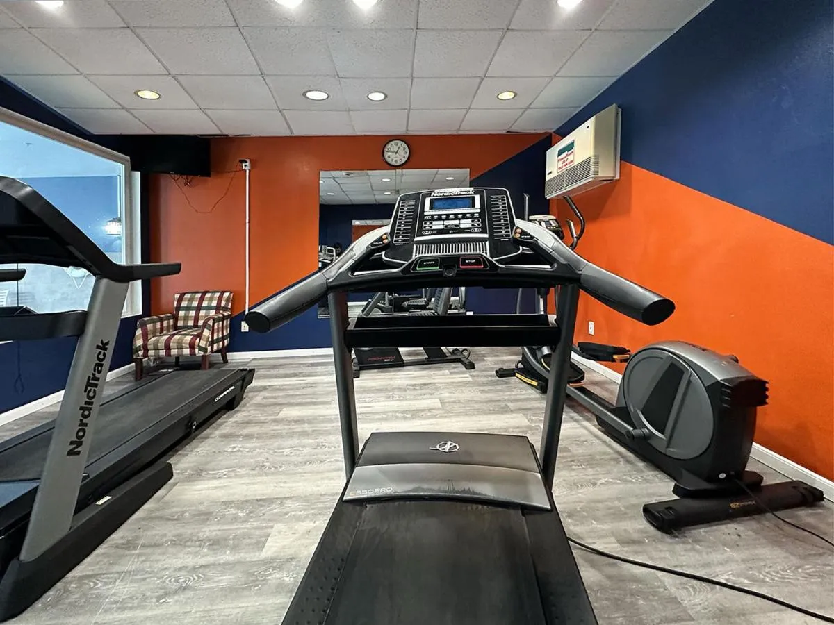 BayVue Hotel, Resort & Suites