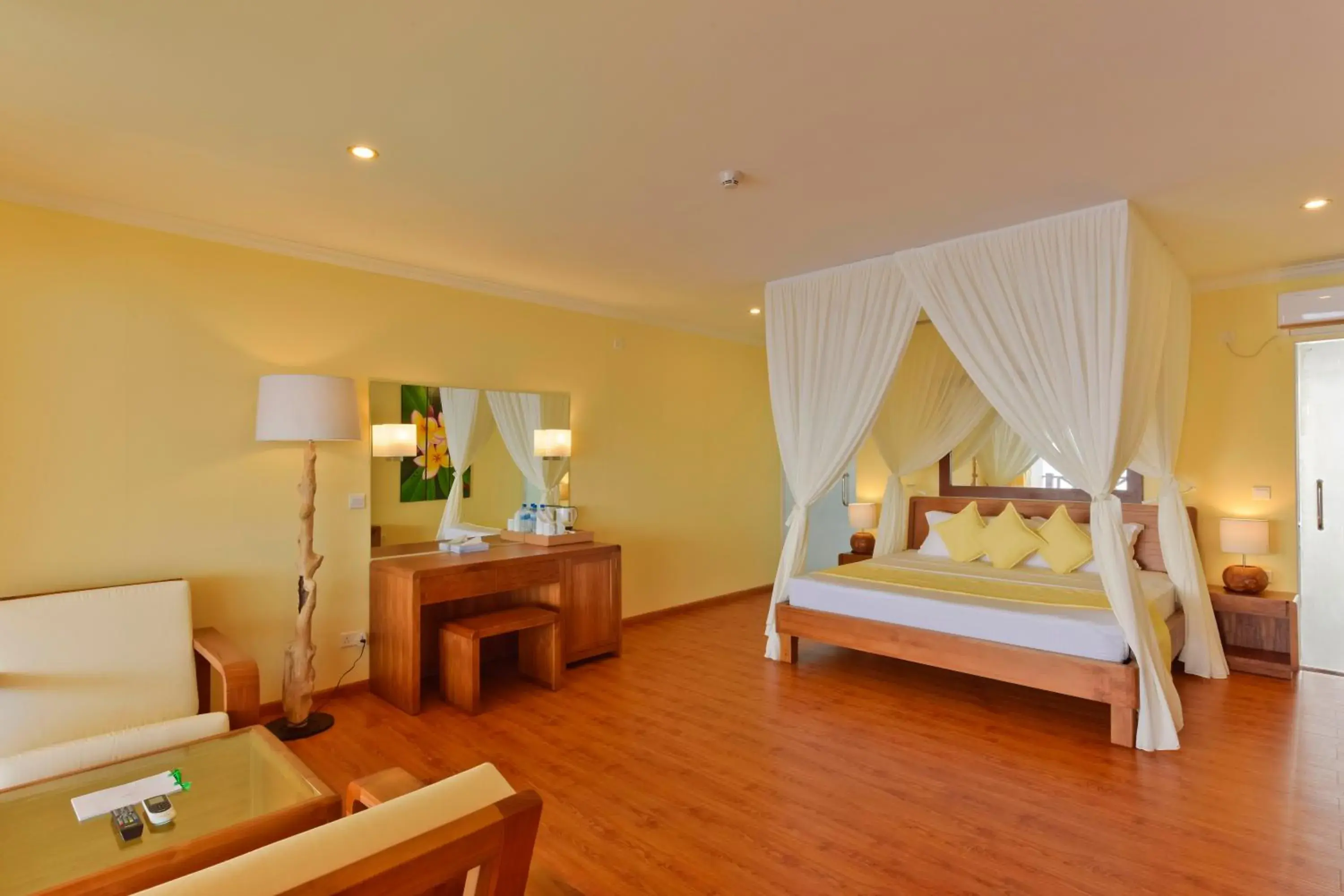 Bedroom, Bed in Dreamland Maldives Resort Bedroom, Bed in Dreamland Maldives Resort