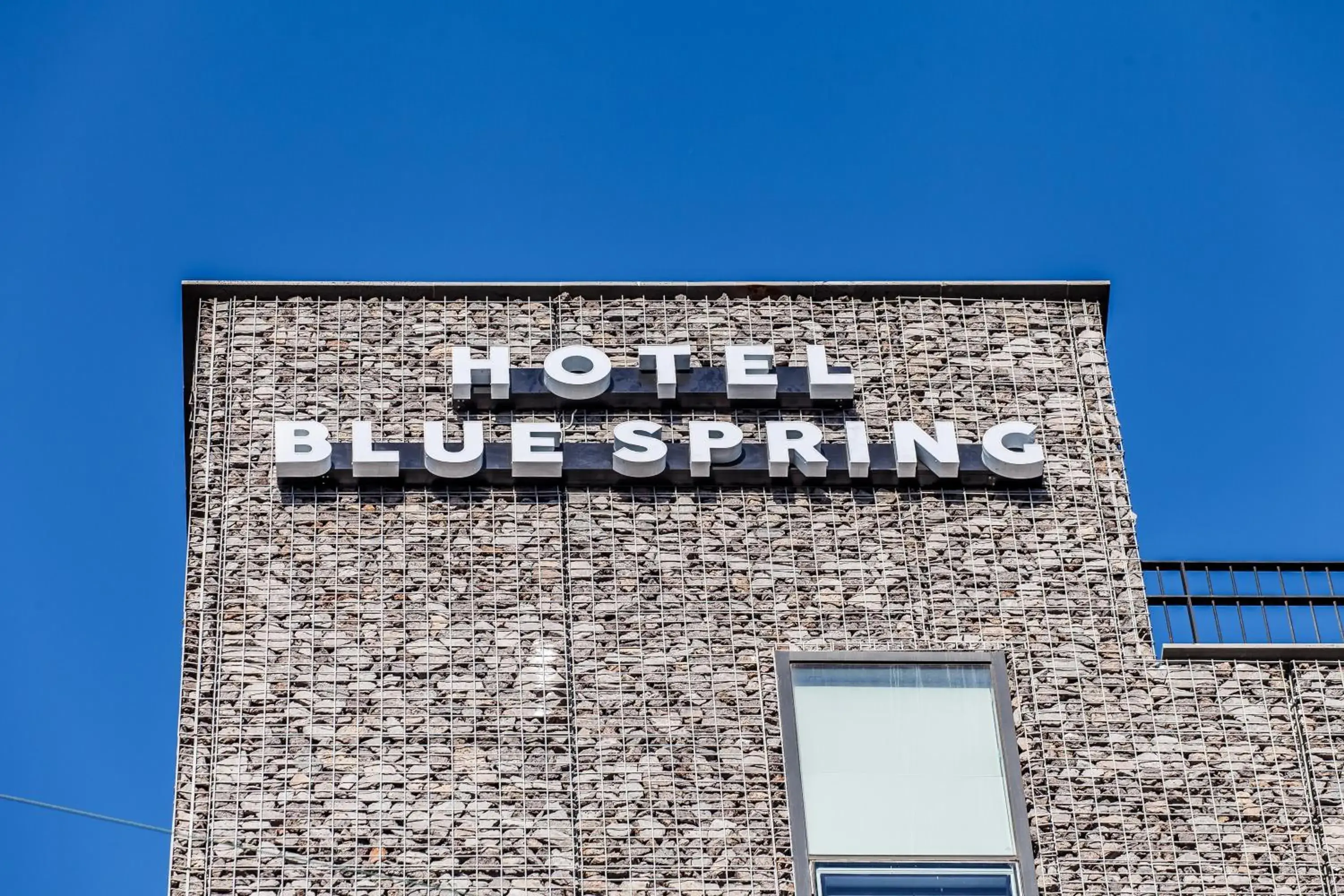 Property building in Blue Spring Hotel Property building in Blue Spring Hotel