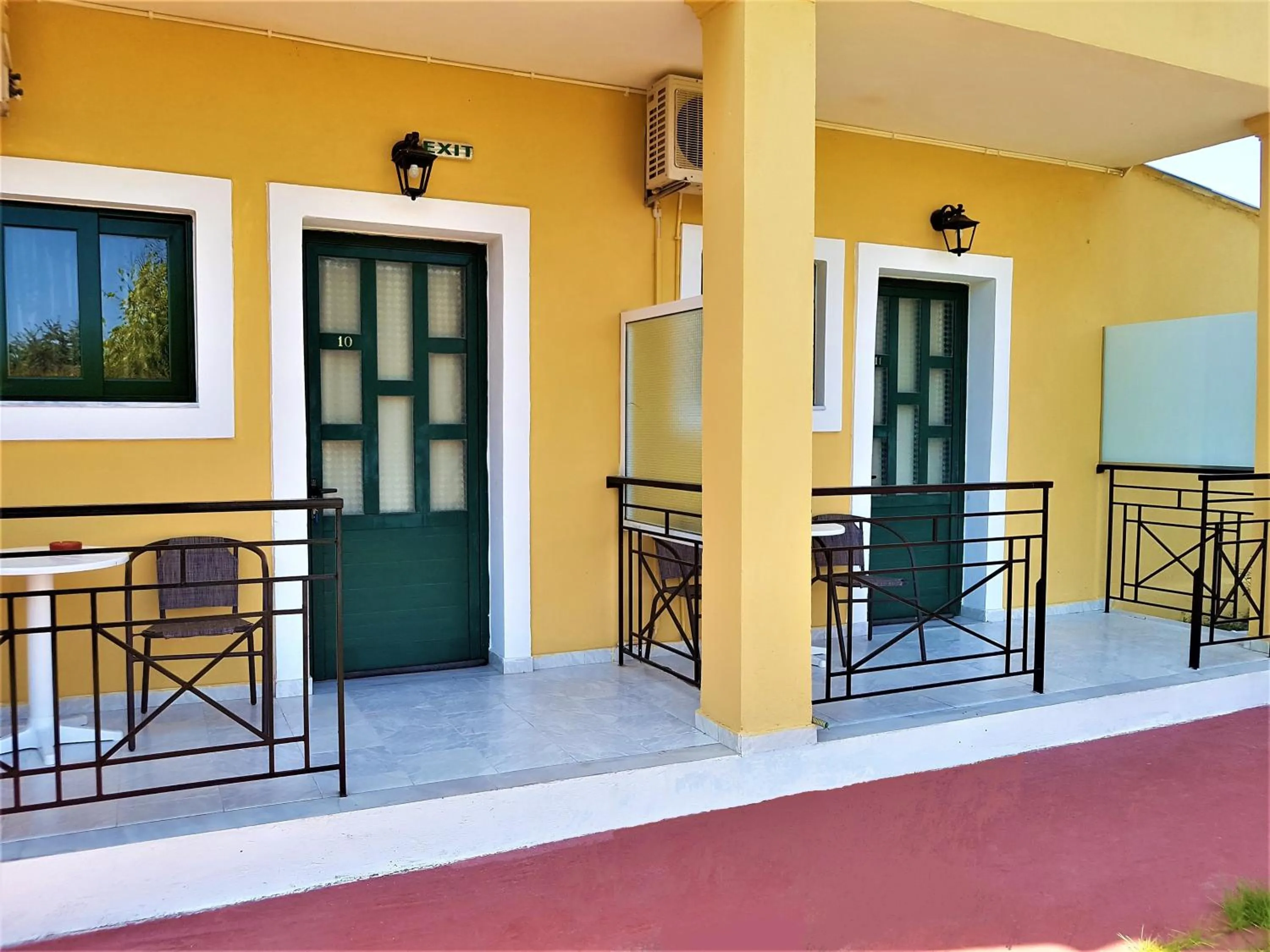 Patio in Stars Hotel