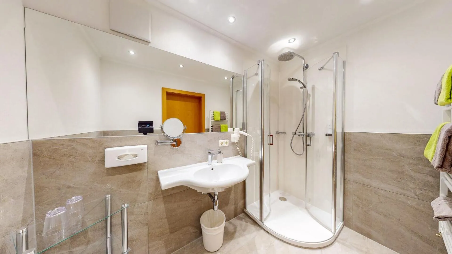 Bathroom in Hotel Haberl - Attersee