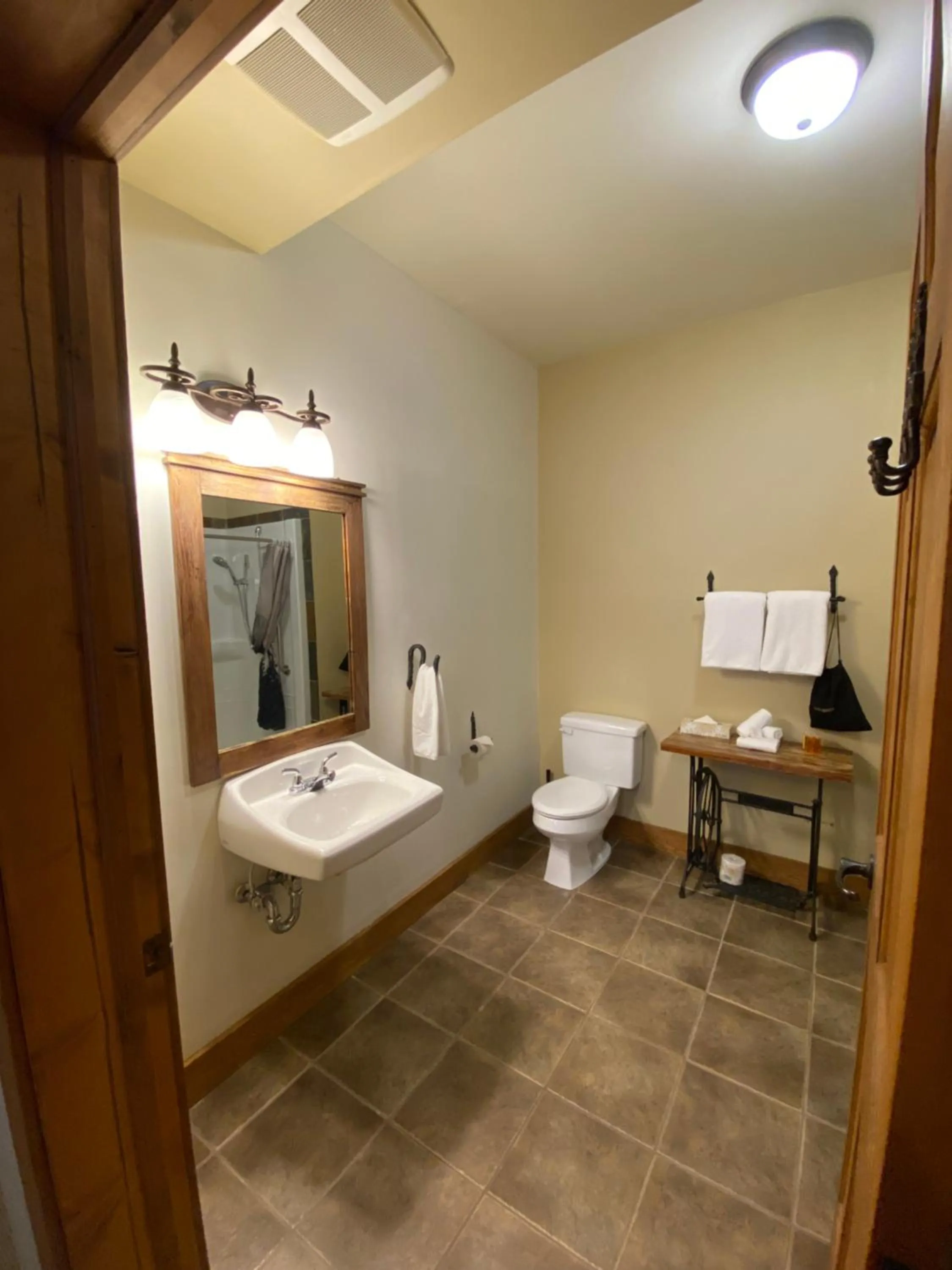Bathroom in Winston Lodge