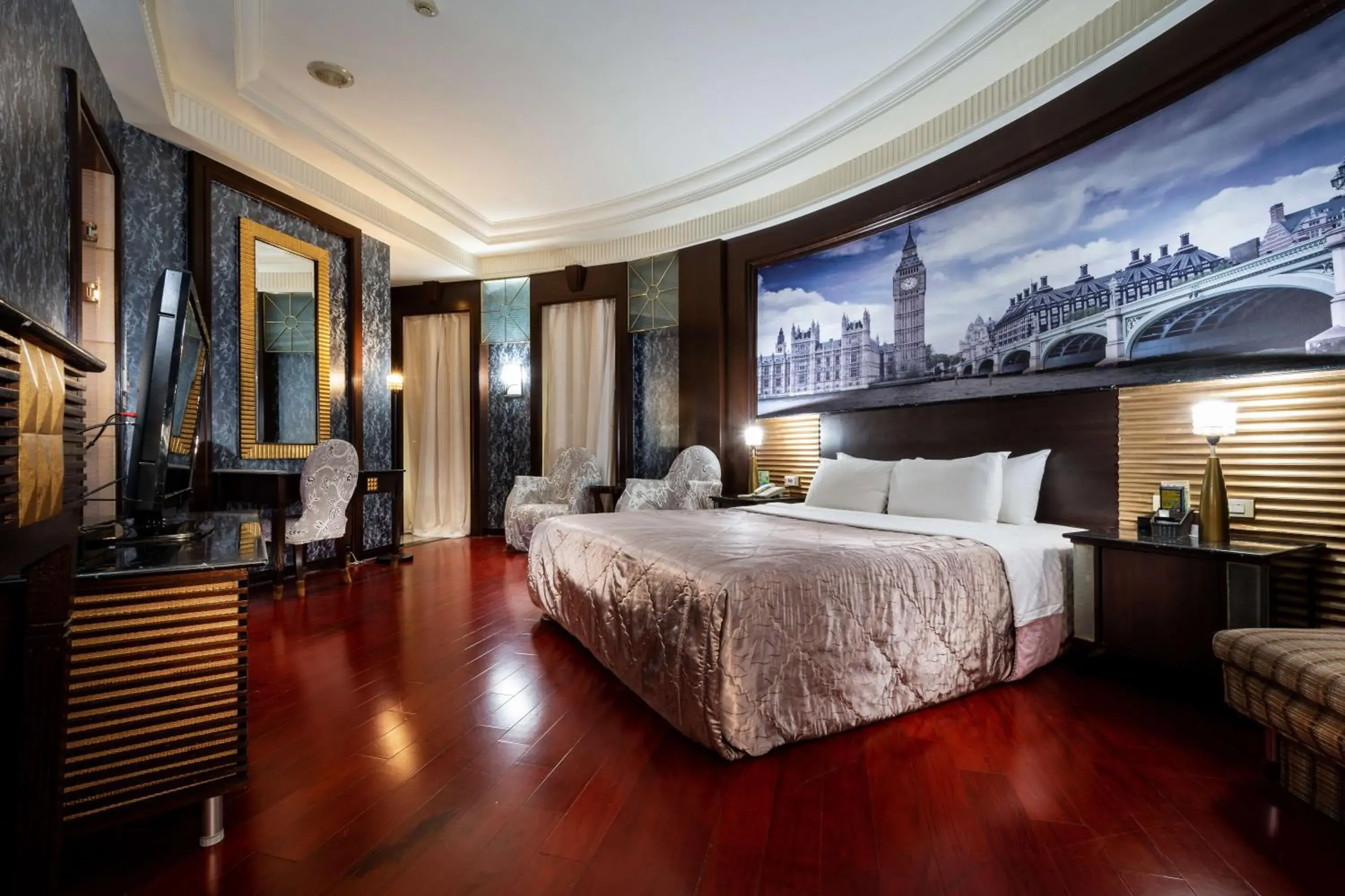 Photo of the whole room, Bed in 國妃鷹堡時尚健康館King & Princess Motel Photo of the whole room, Bed in 國妃鷹堡時尚健康館King & Princess Motel