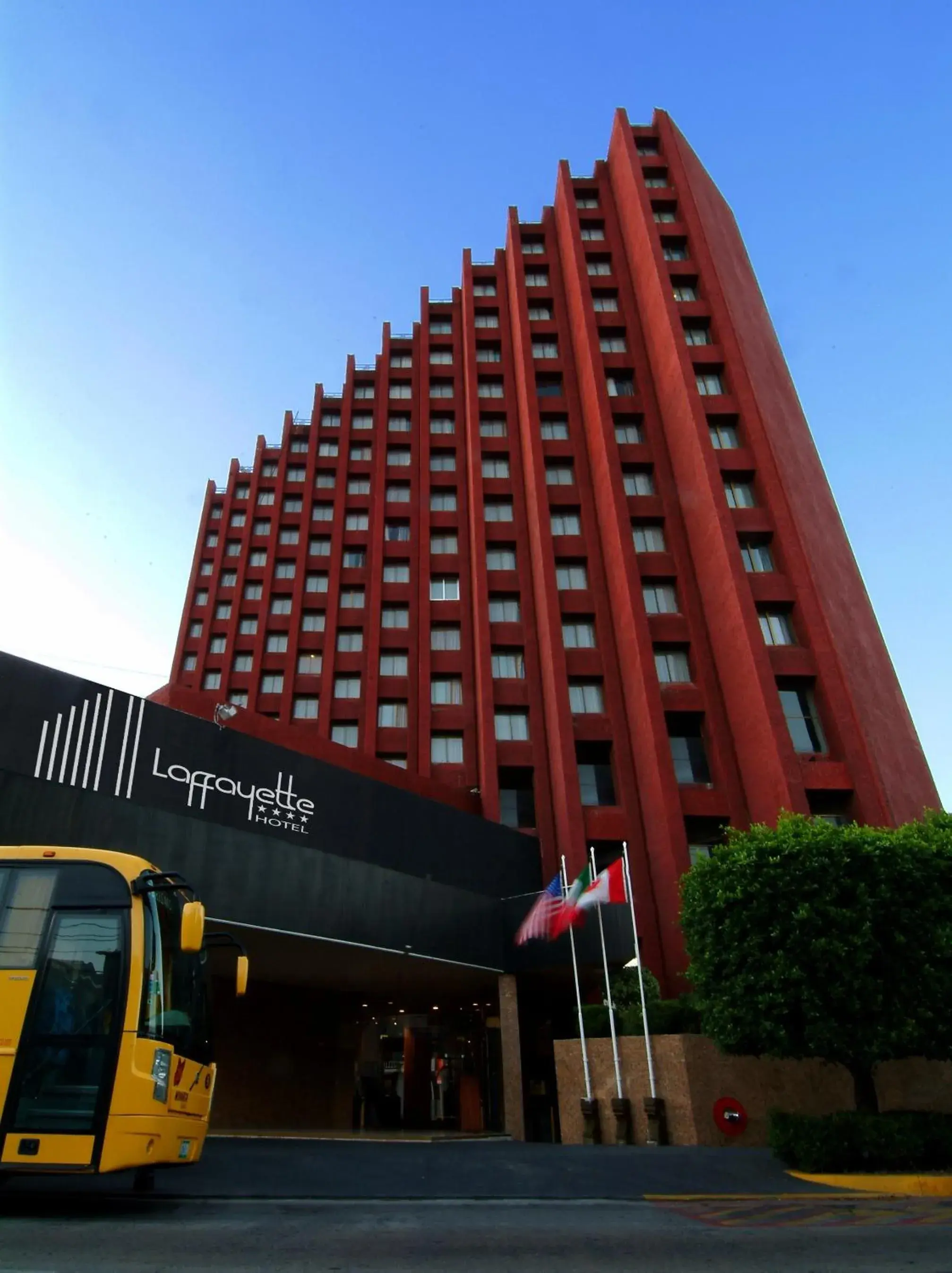 Property building in Hotel Laffayette Ejecutivo Property building in Hotel Laffayette Ejecutivo