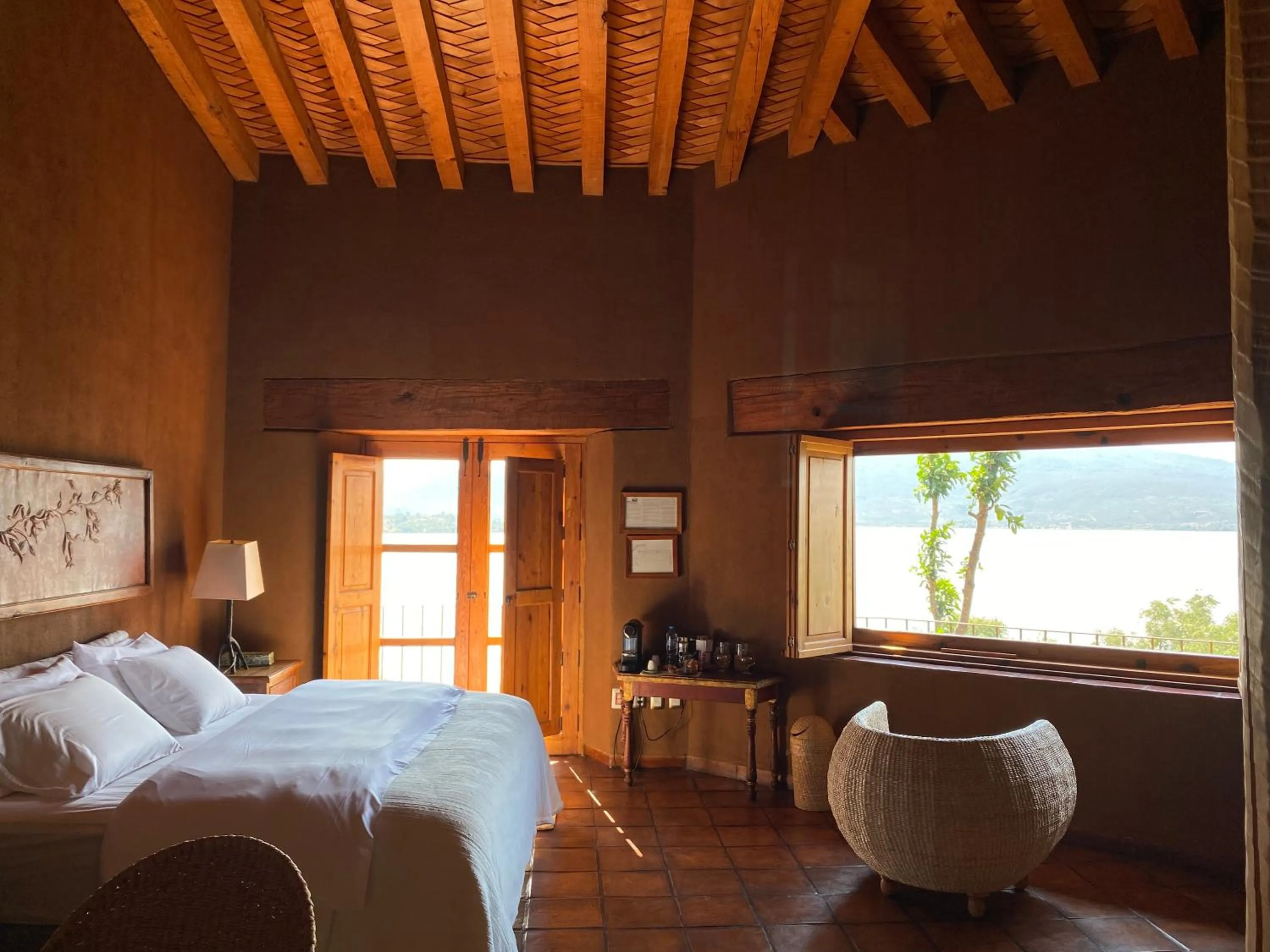 Photo of the whole room, Bed in Hacienda Ucazanaztacua