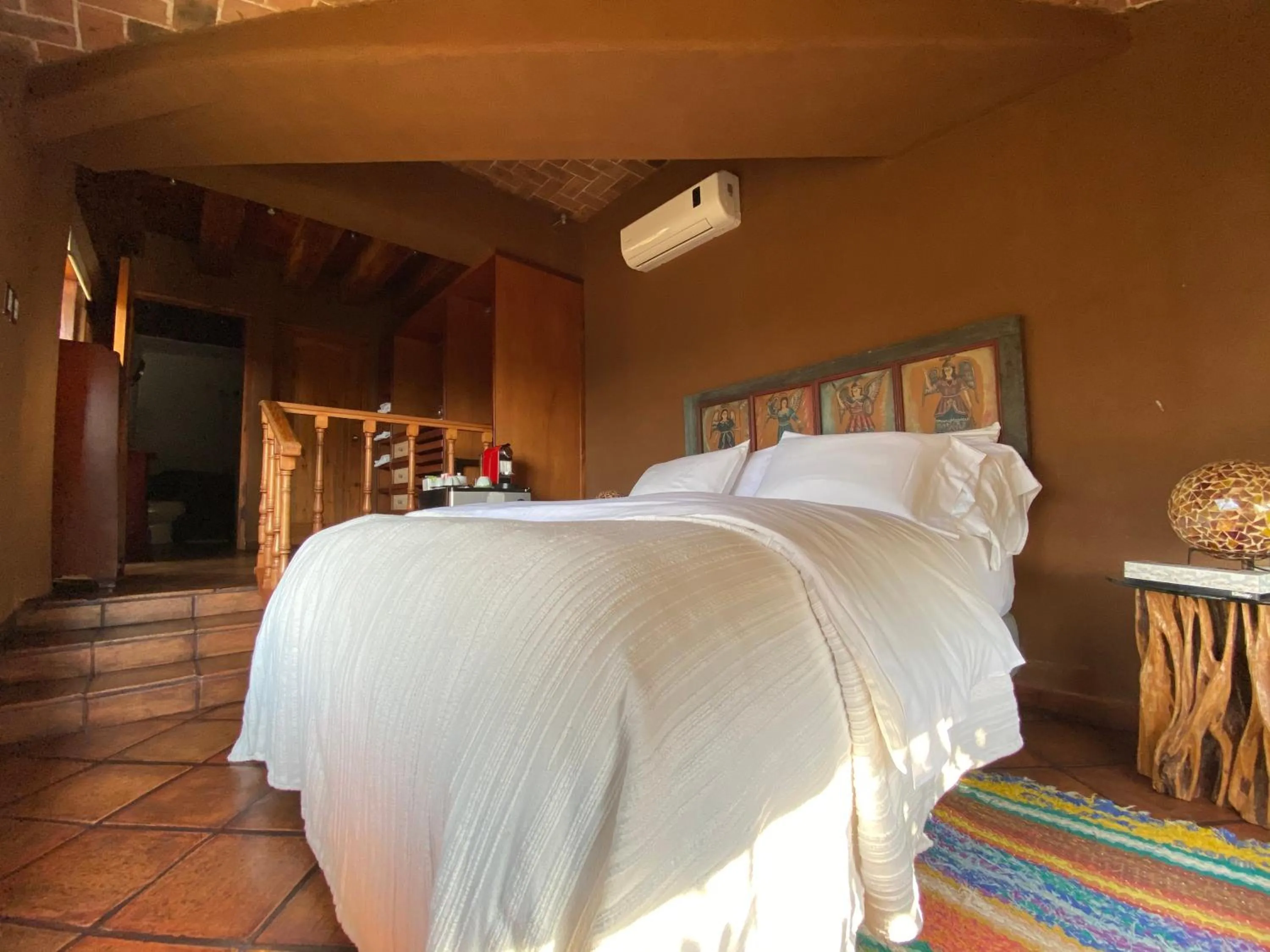 Photo of the whole room, Bed in Hacienda Ucazanaztacua