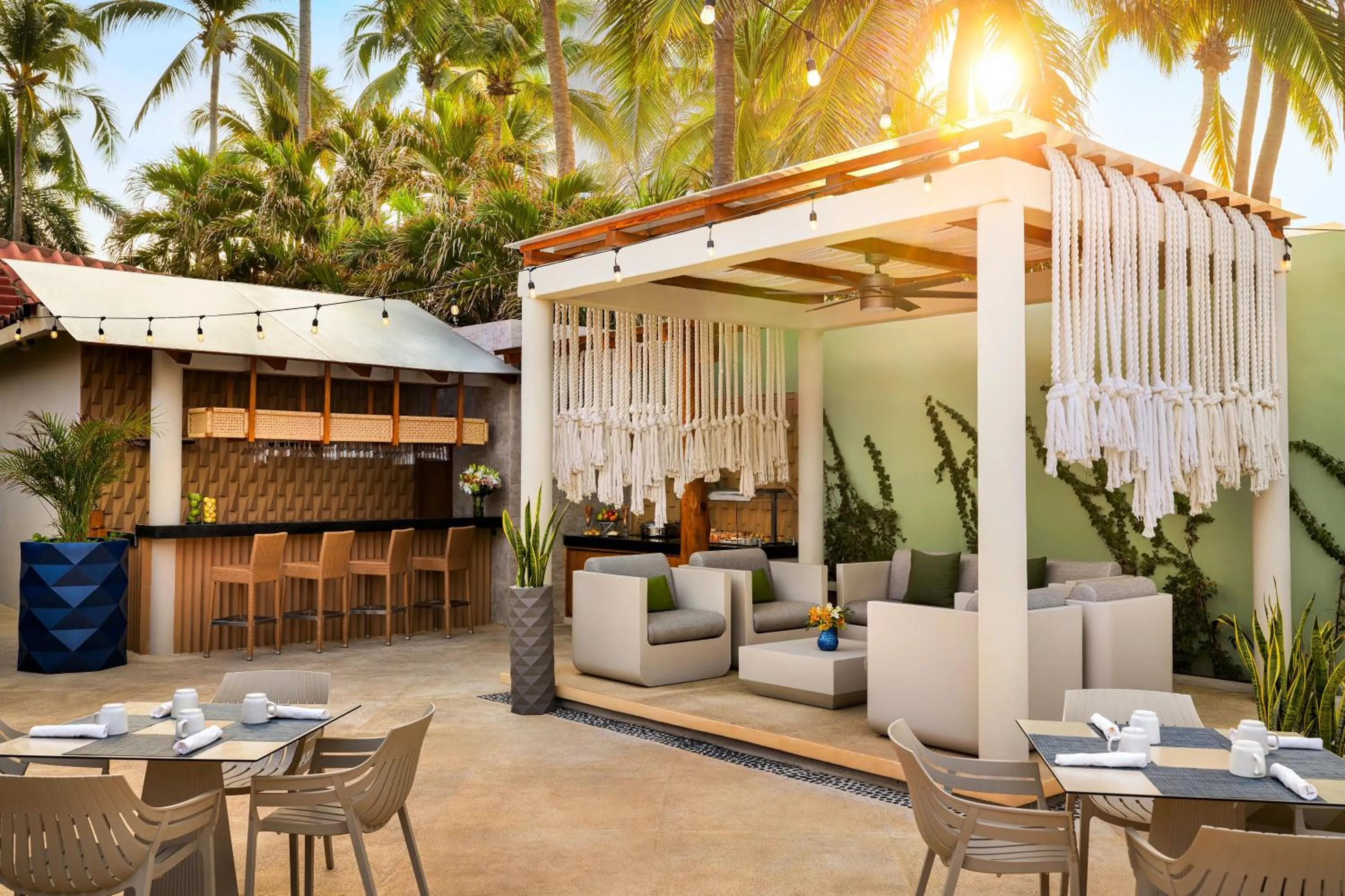 Restaurant/places to eat in Sunscape Dorado Pacifico Ixtapa Resort & Spa- All Inclusive
