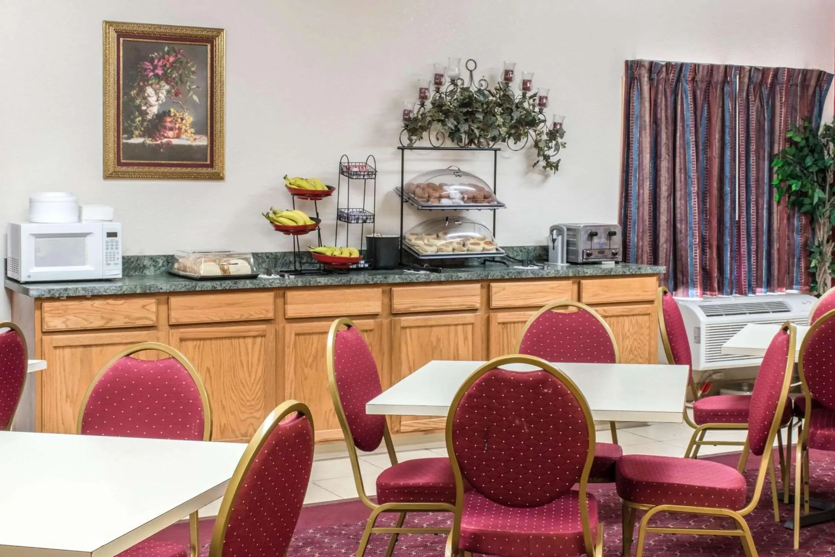 Restaurant/places to eat in Econo Lodge Carlisle Restaurant/places to eat in Econo Lodge Carlisle