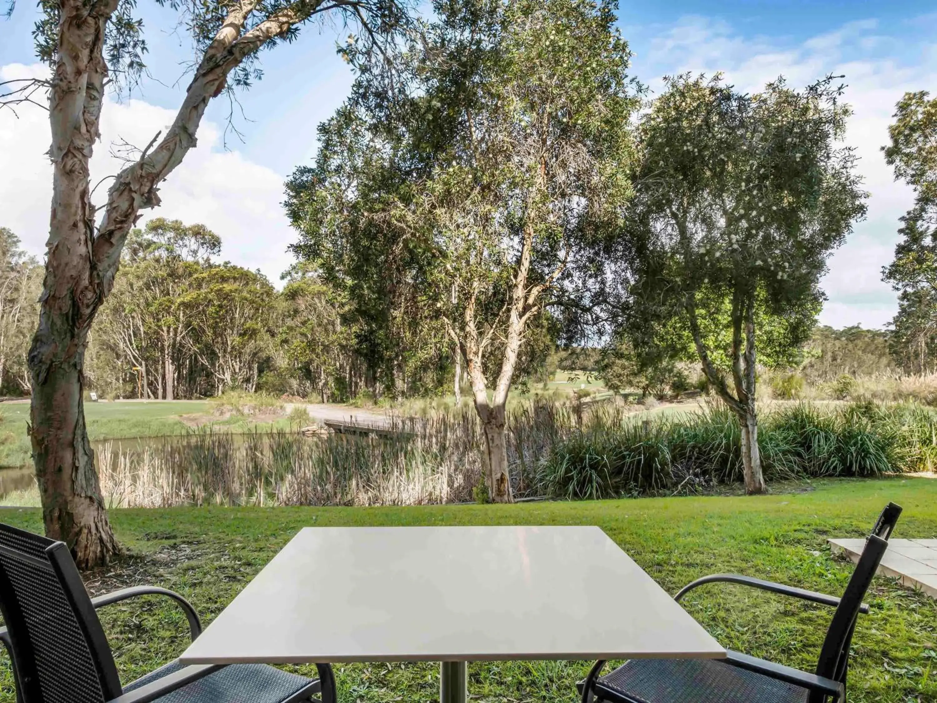 Bedroom in Mercure Kooindah Waters Central Coast Bedroom in Mercure Kooindah Waters Central Coast