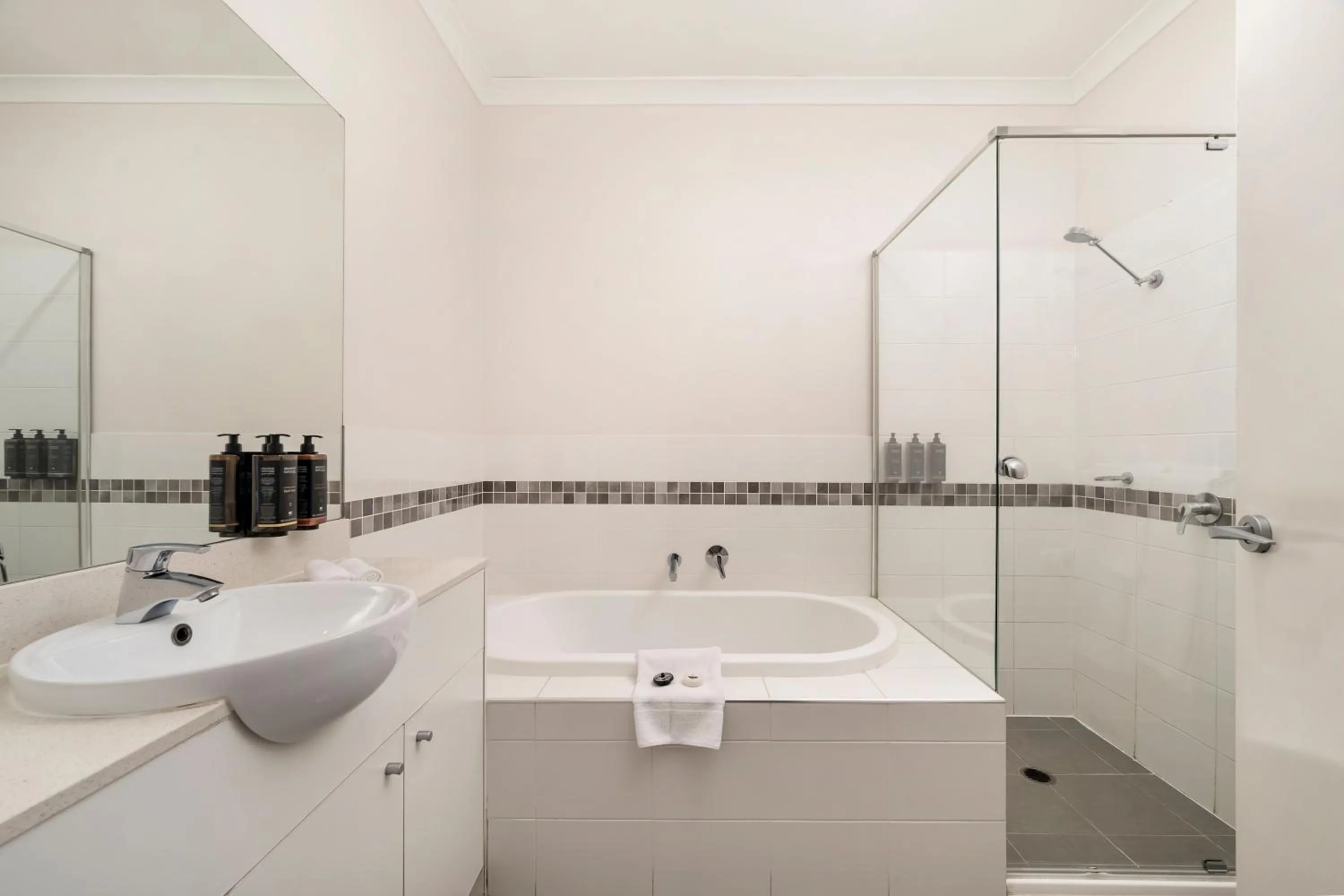 Bathroom in Mercure Kooindah Waters Central Coast