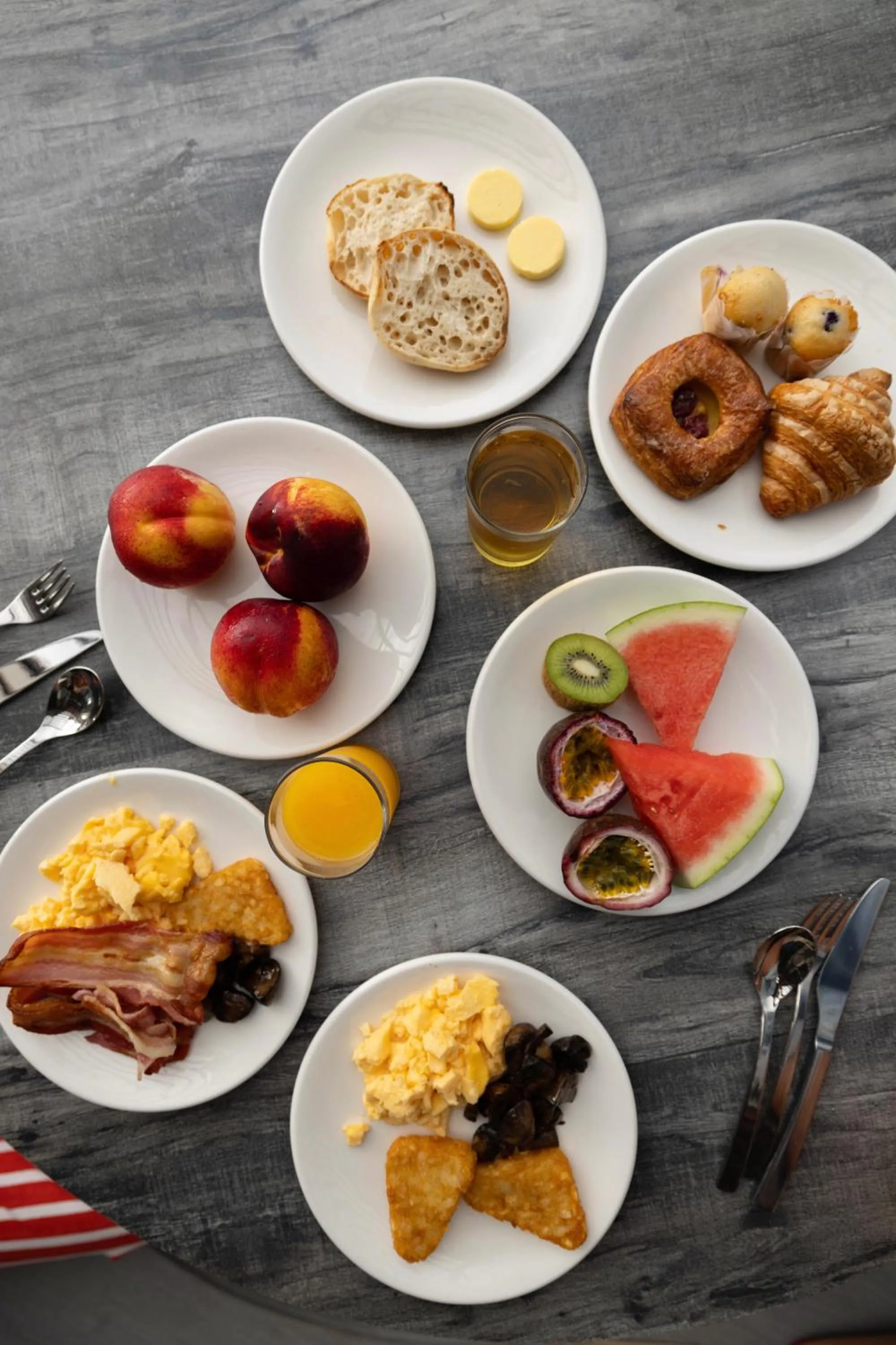 Breakfast in Mercure Kooindah Waters Central Coast