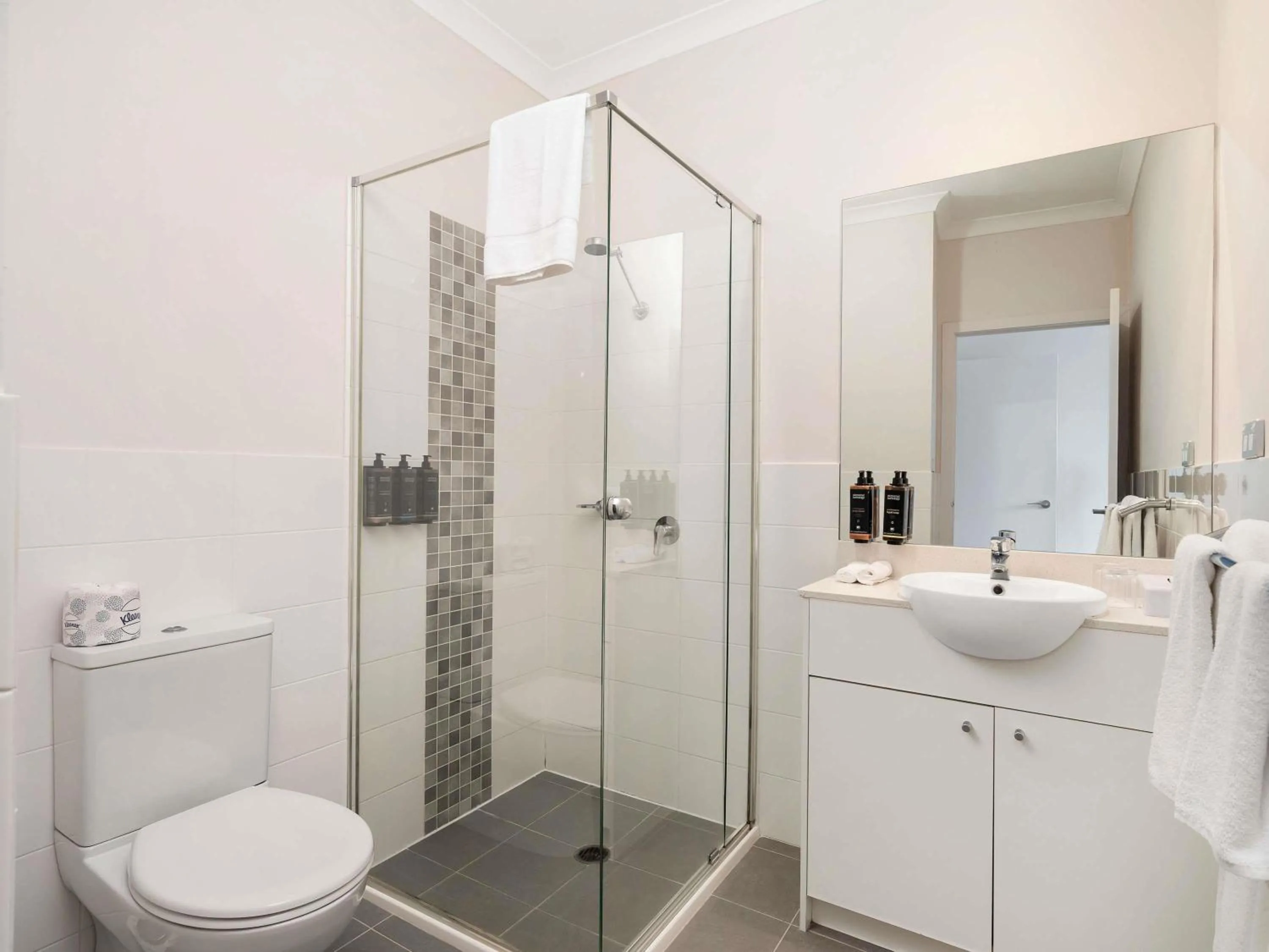 Bedroom in Mercure Kooindah Waters Central Coast